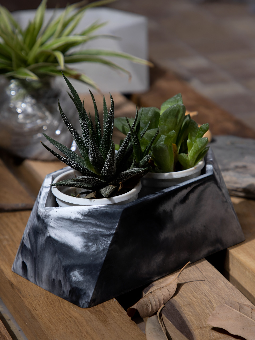Greyt White & Black Marble Hexagon Shaped Planters