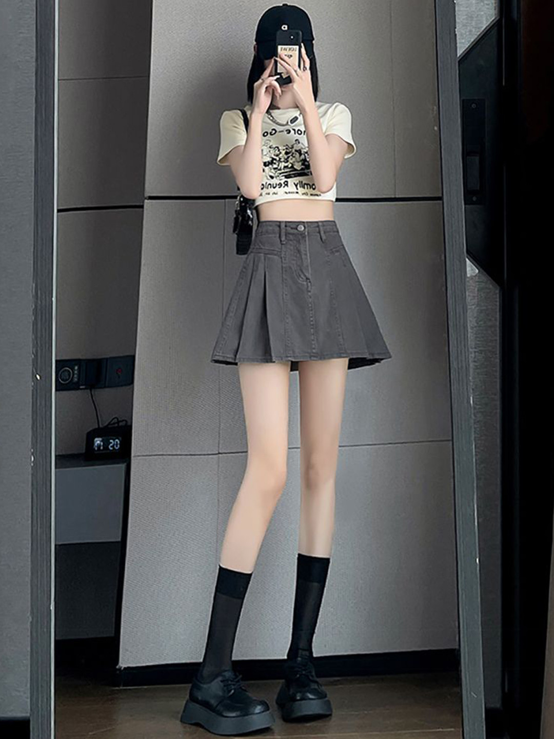 StyleCast x Revolte Women Slash Knee Jeans