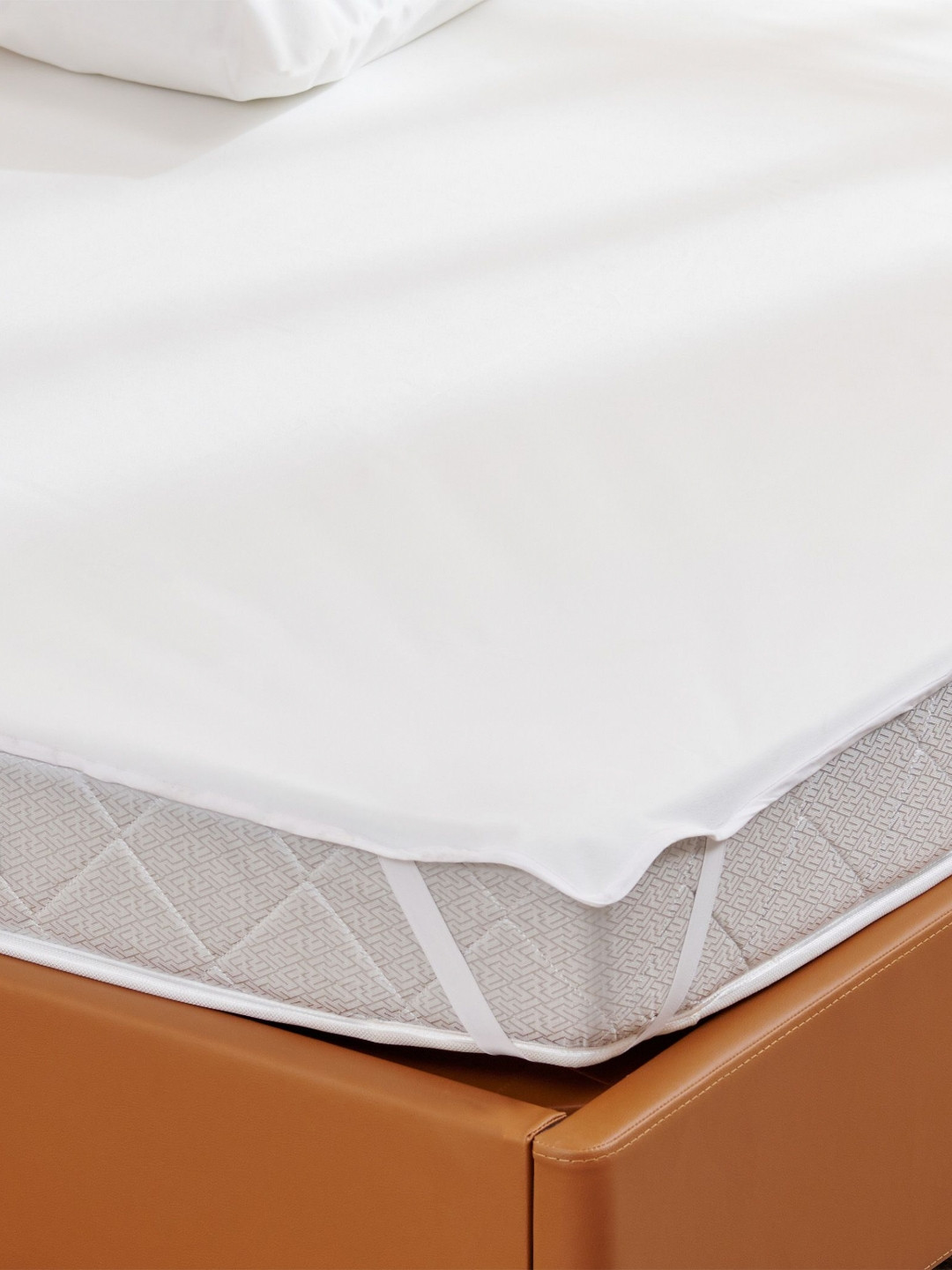 Home Centre Corsica Terry White Cotton 130 TC Queen Bedsheet -77 x 59 inches