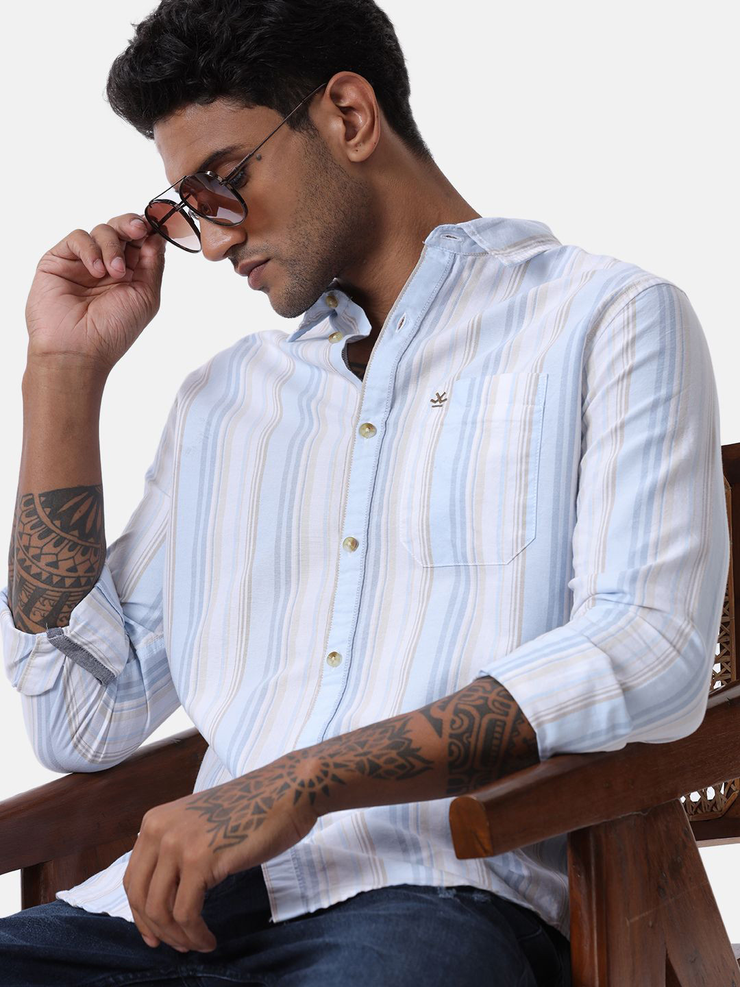 WROGN Men Custom Spread Collar Striped Cotton Slim Fit Casual Shirt