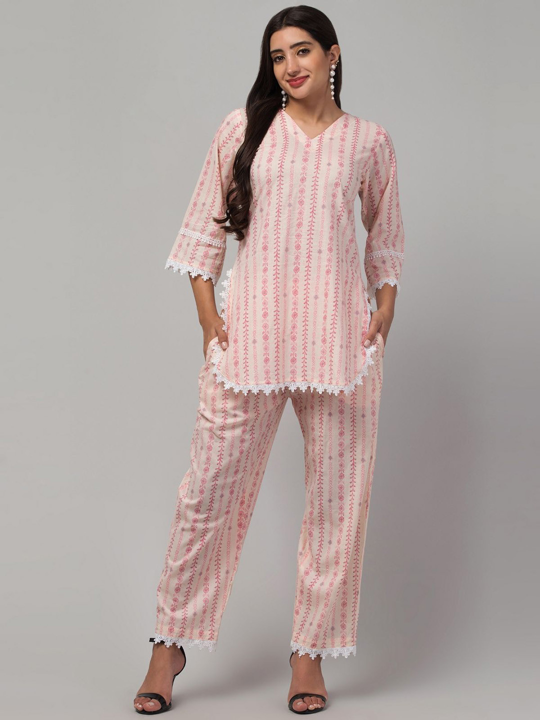 BESTIC FASHION Women Floral Printed High Slit Pure Cotton Kurta with Trousers