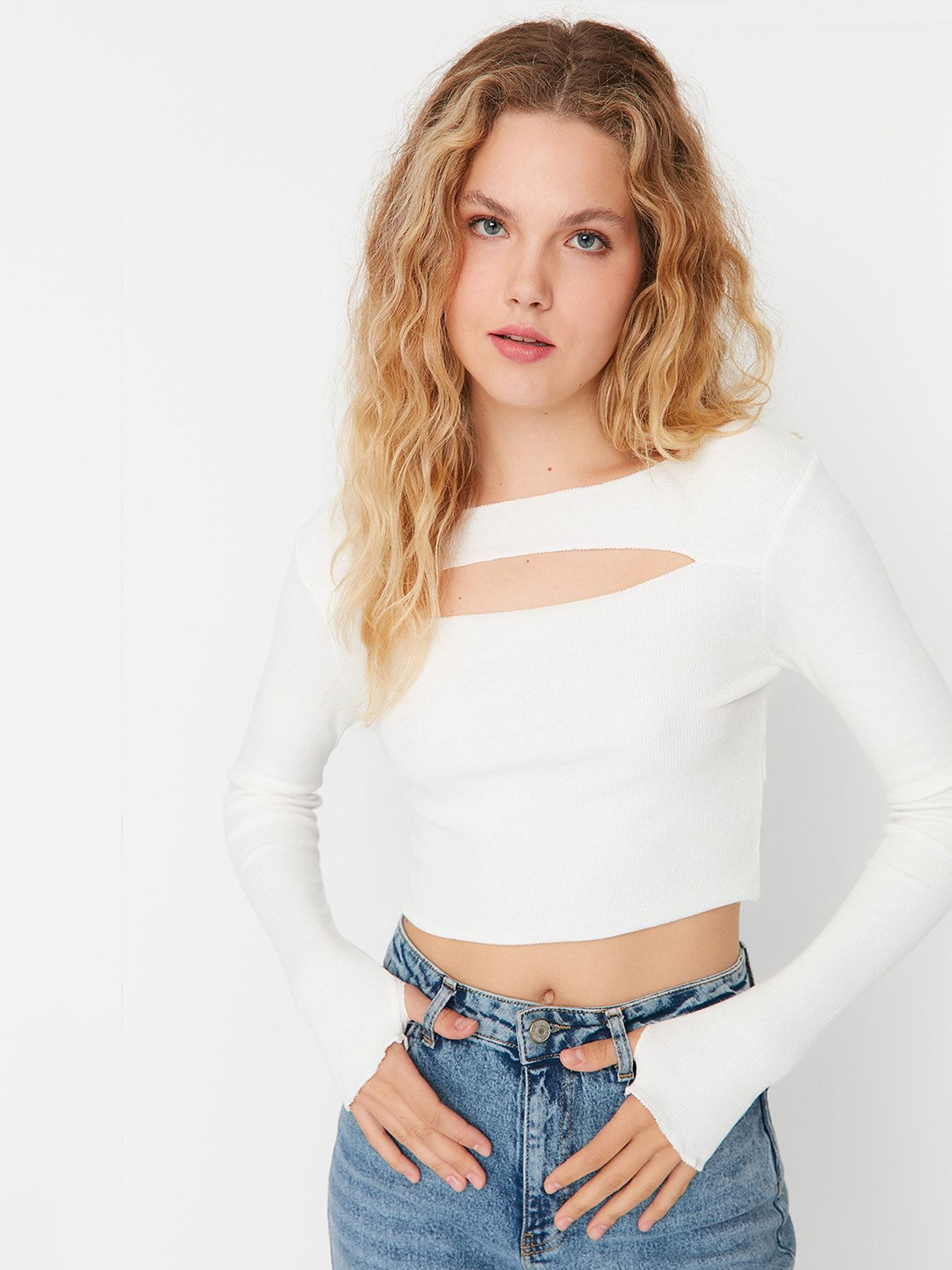 Trendyol Women Solid Round Neck Top