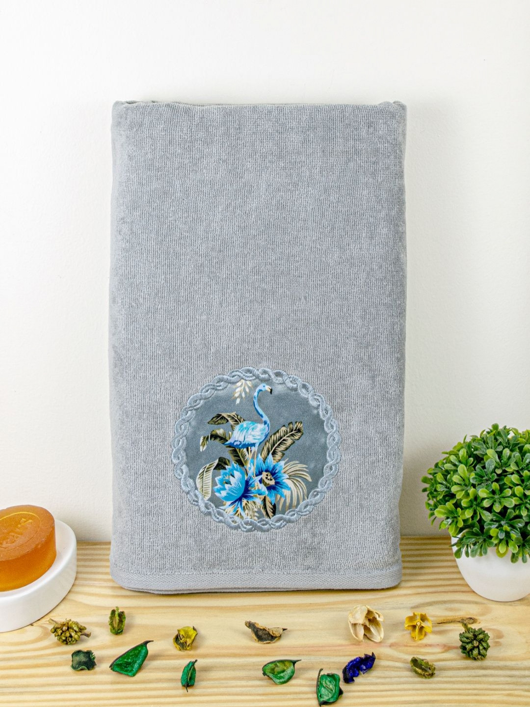 RANGOLI Grey 1 Cotton 450 GSM Bath Towel