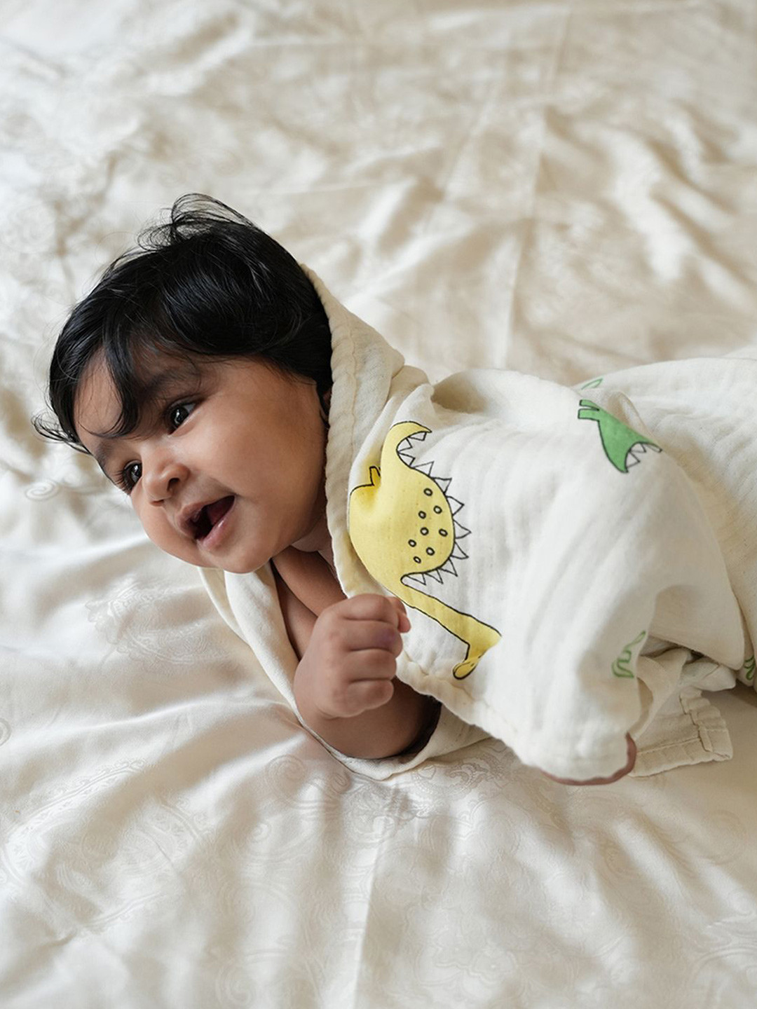 Doctor Towels Cream & Yellow Printed 350GSM Set of 1 Anti-Bacterial Bamboo Baby Swaddle