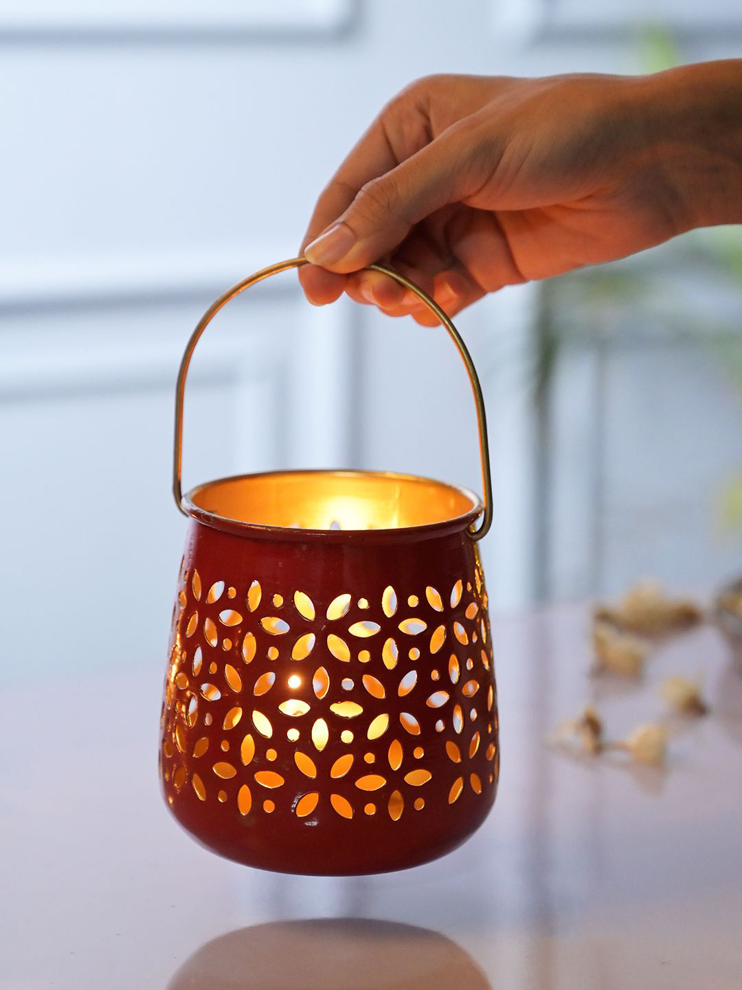 MARKET99 Red & Bronze-Toned Set of 2 Candle Holder