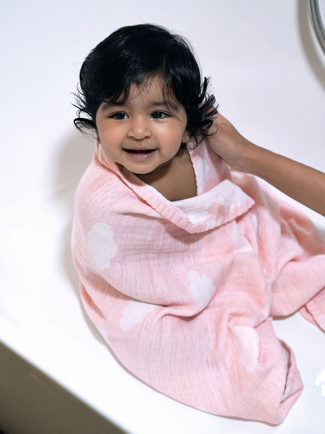 Doctor Towels Pink & White Printed 350GSM Set of 1 Anti-Bacterial Banana Bath Towel