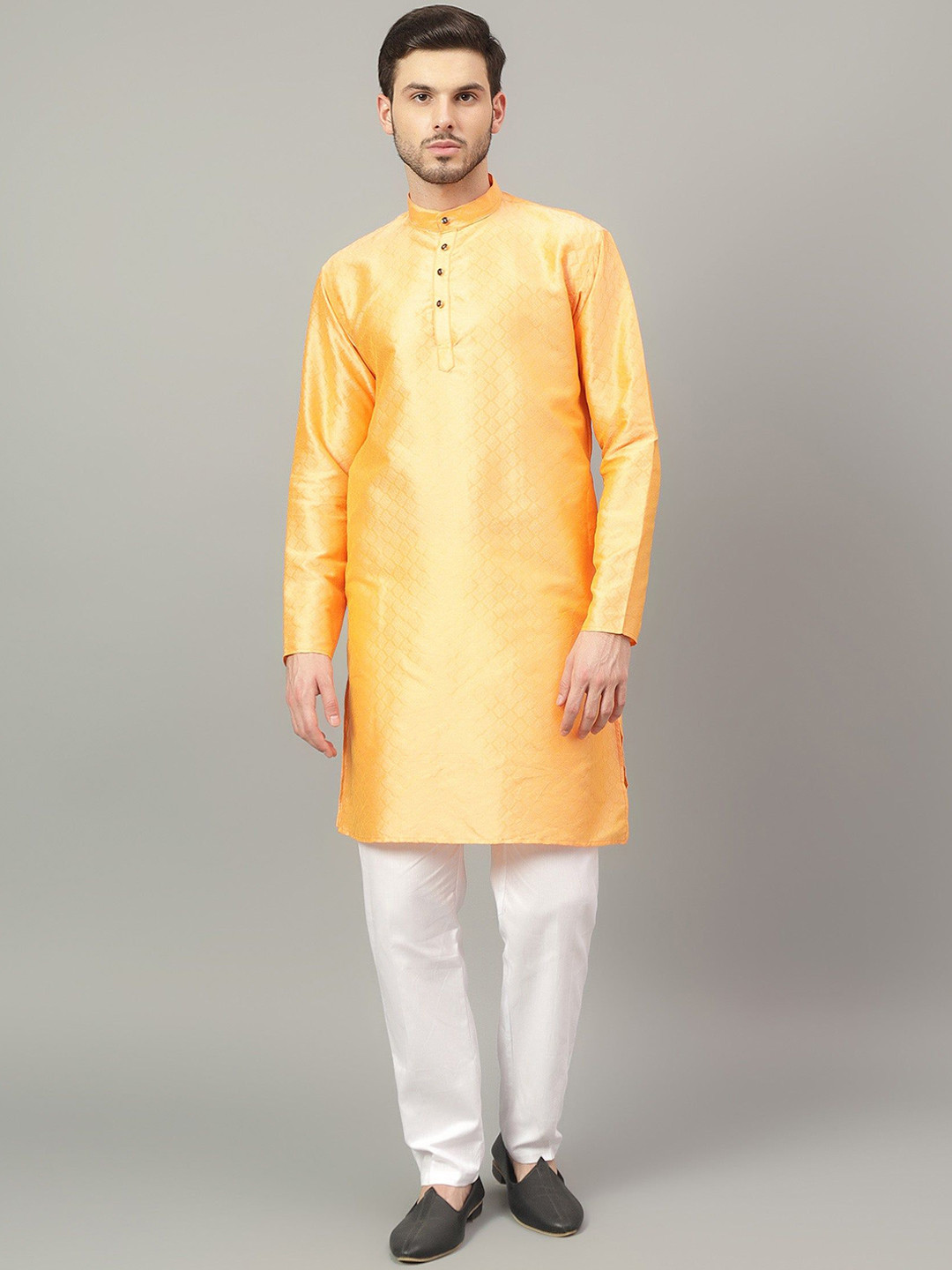 Yugnik Men Ethnic Motifs Regular Kurta with Pyjamas