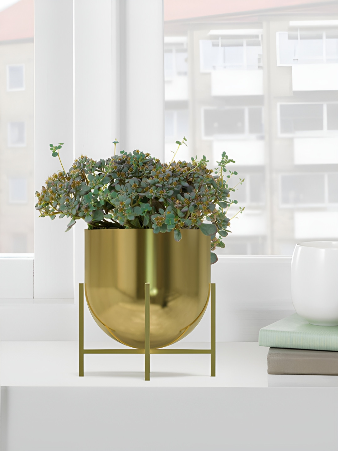 Metalsmith Gold Toned Planter With Stand