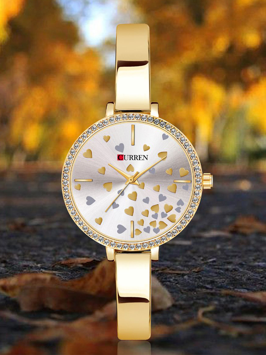Curren Women Brass Embellished Bracelet Style Analogue Watch CR-1842-Gold-Heart