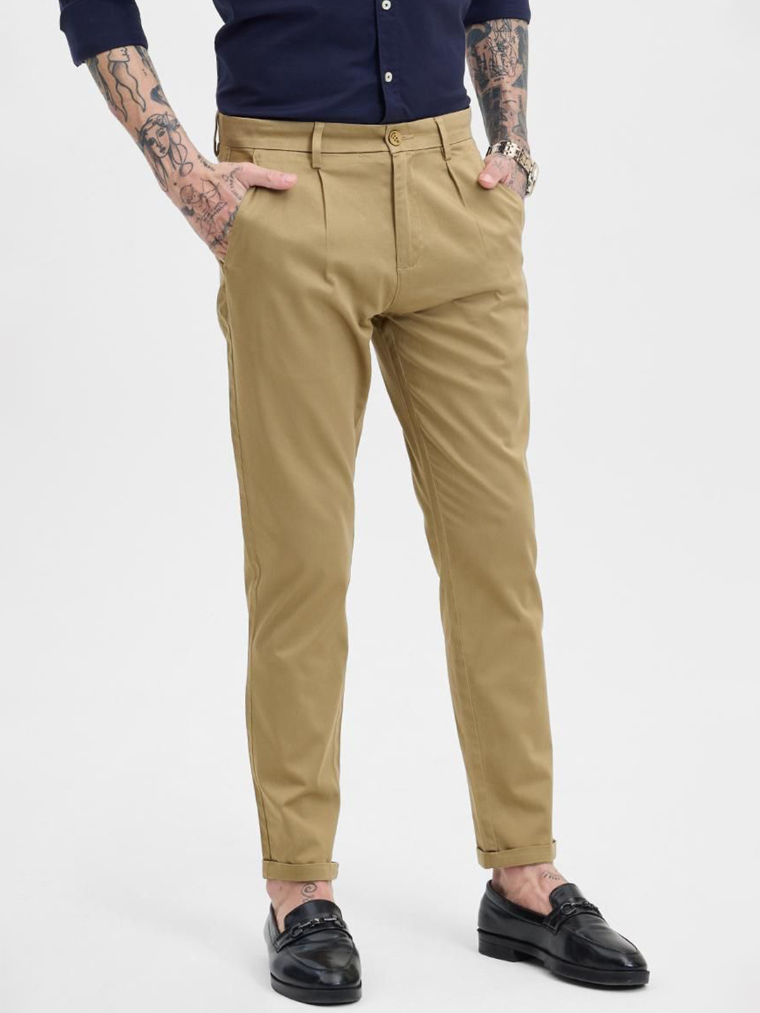 Snitch Men Khaki Plain Slim Fit Trousers