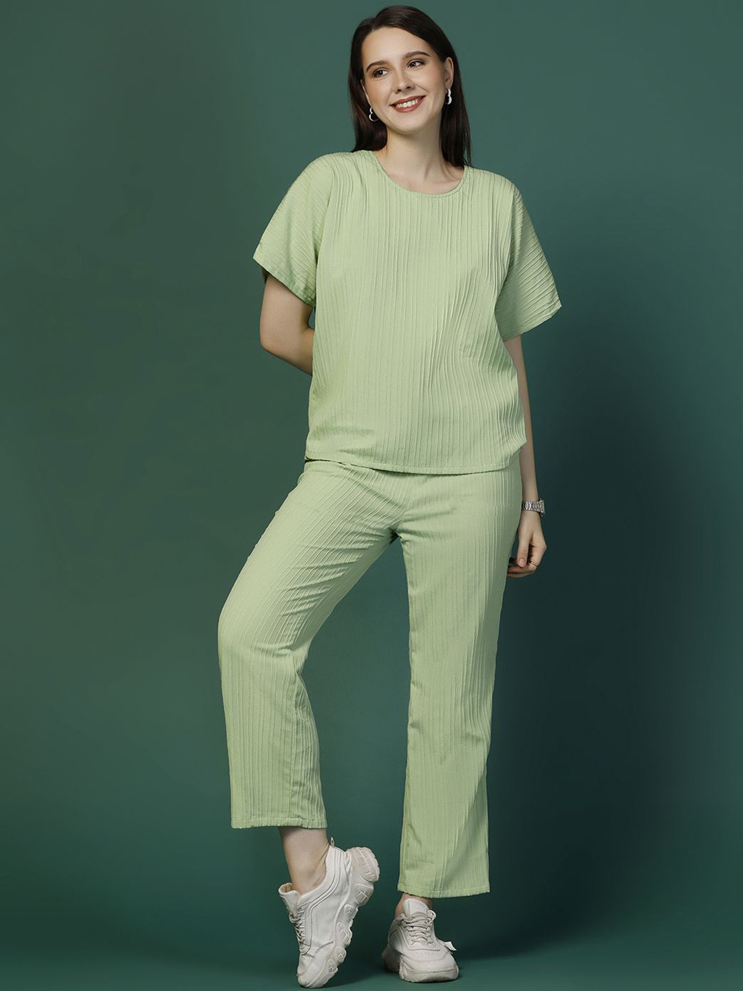 Moda Rapido Green Round Neck T-Shirt With Trouser