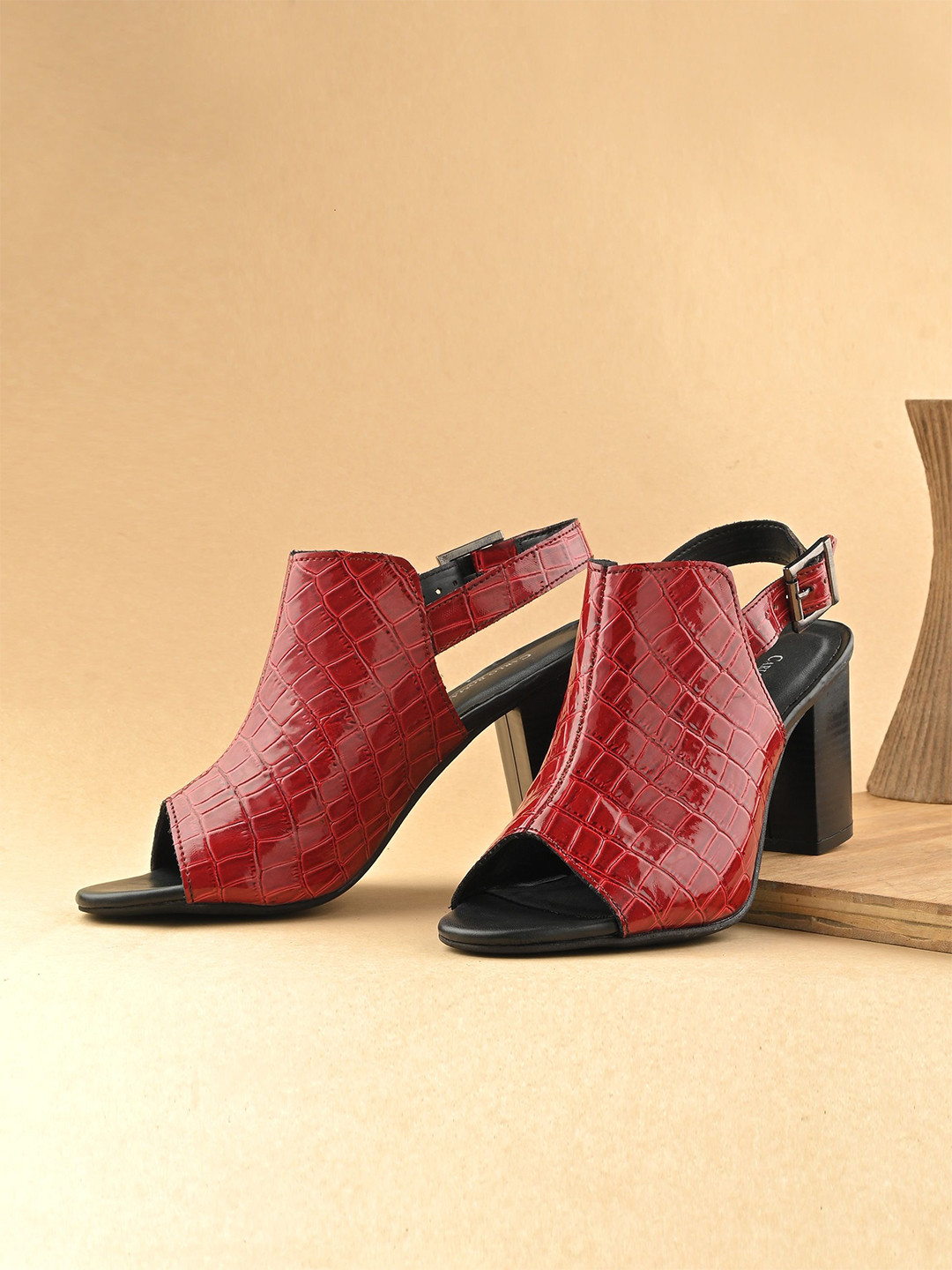 CARLO ROMANO Women BY WASAN Textured Slingback Open Toe Mules