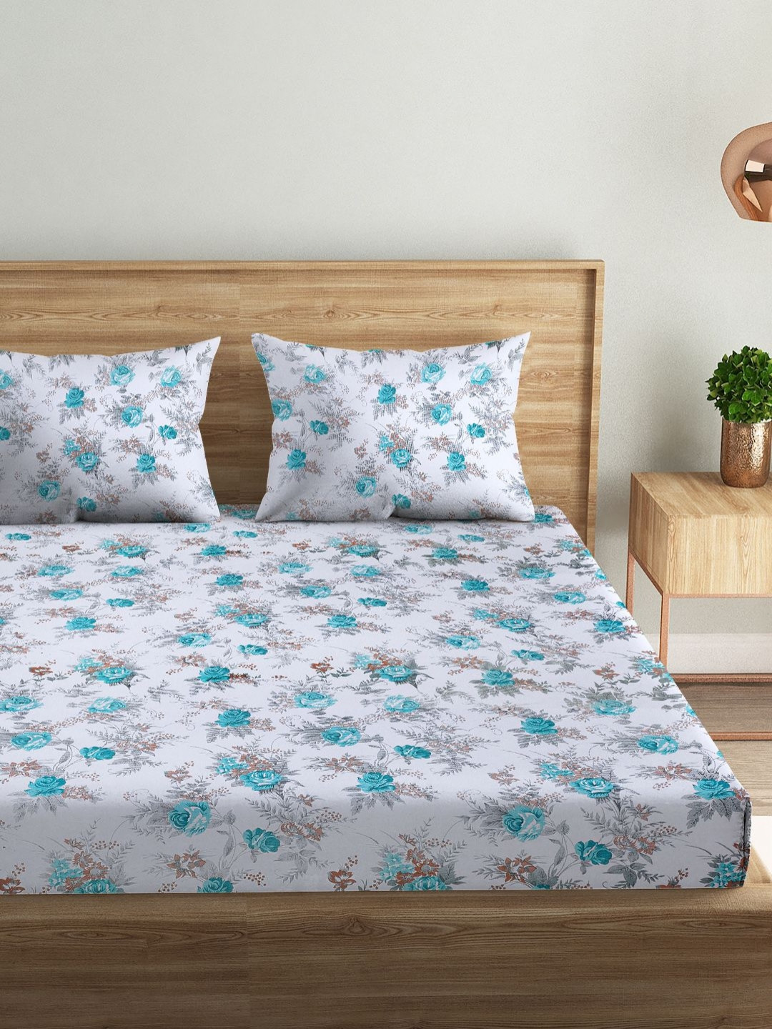 MARK HOME White Floral Cotton 186 TC King Bedsheet with 2 Pillow Covers-2.74 m x 2.74 m