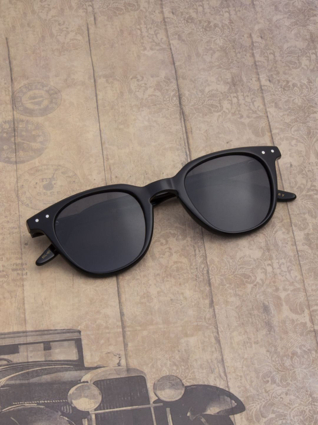 Ted Smith Unisex Aesthetic Black Wayfarer Premium Acetate Sunglasses With Polarised Lens