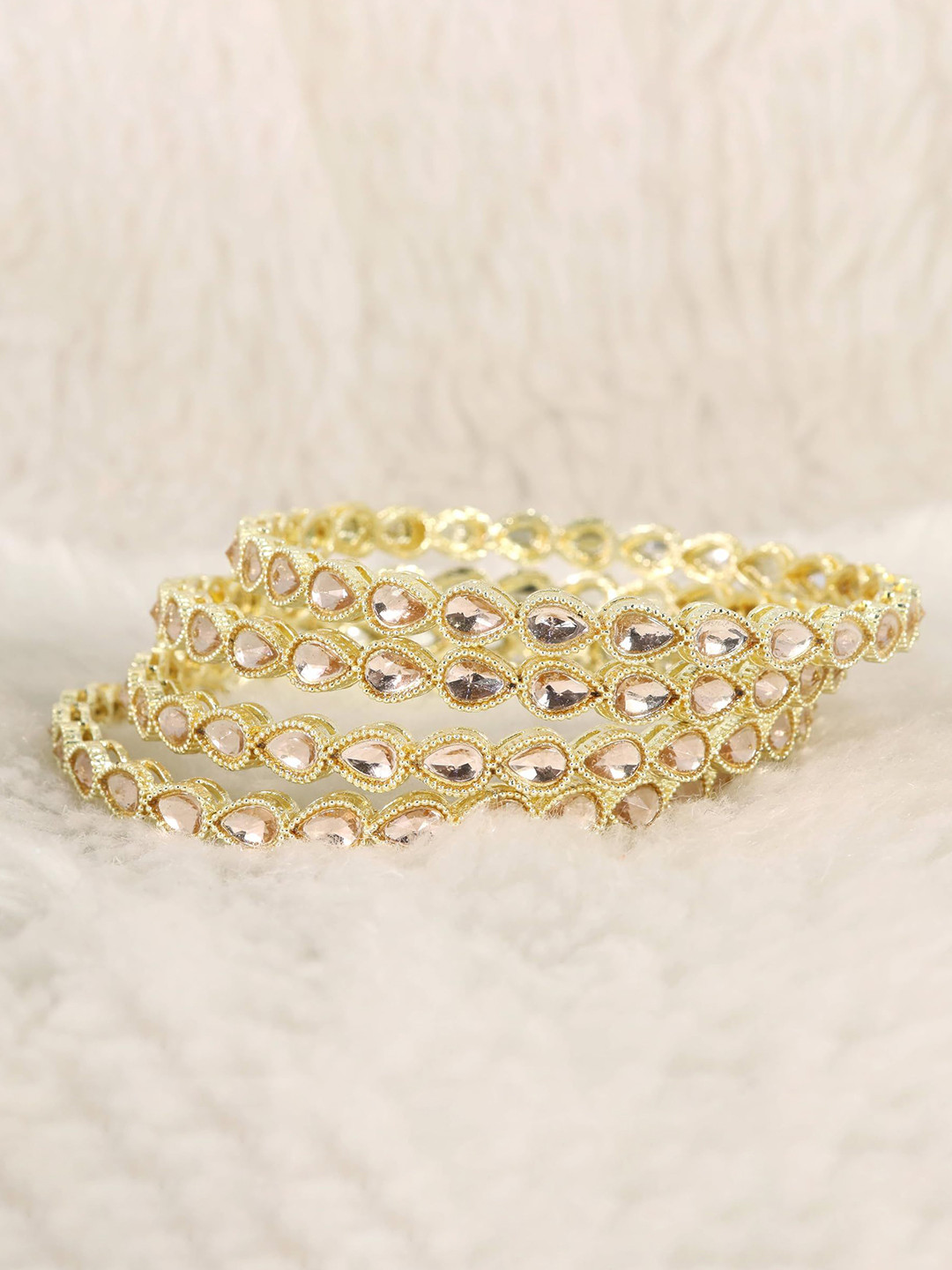ZULKA Set of 4 Traditional Kundan Work Bangles