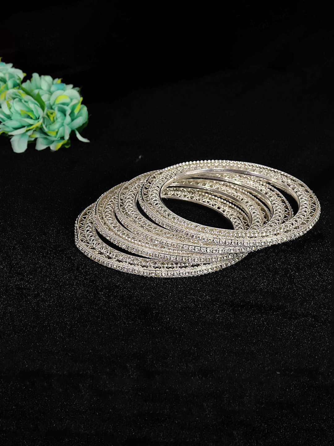 Set of 4 Traditional Gold Golden Zircon Diamond Stone Metal Bangles