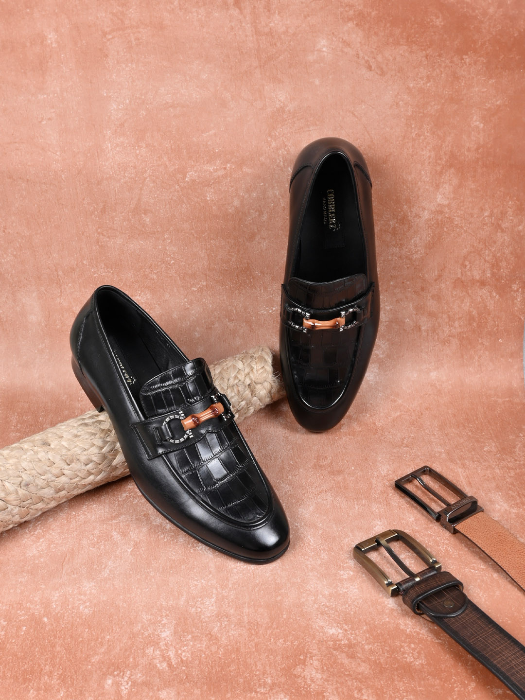 Cobblerz Men Printed Leather Loafers