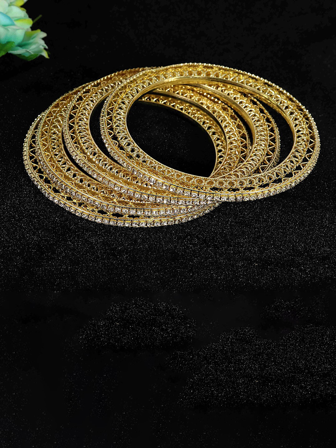 ZULKA Set of 4 Traditional Zircon Diamond Stone Metal Bangles