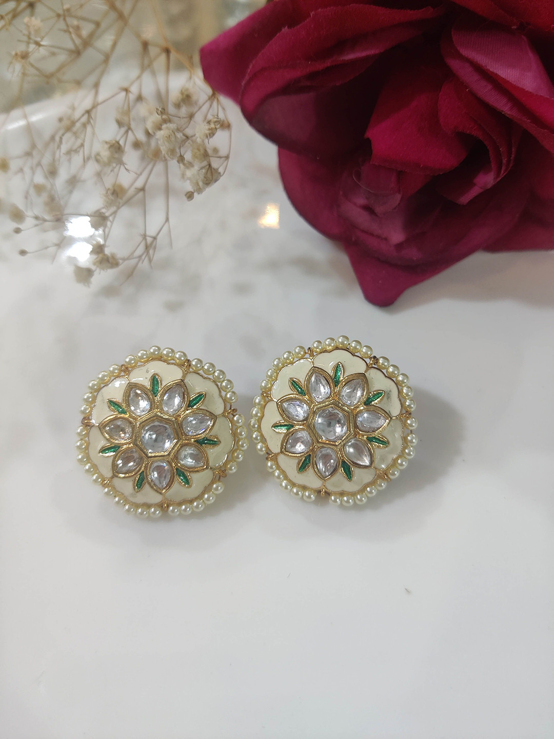 STYLE DECO Contemporary Studs Earrings