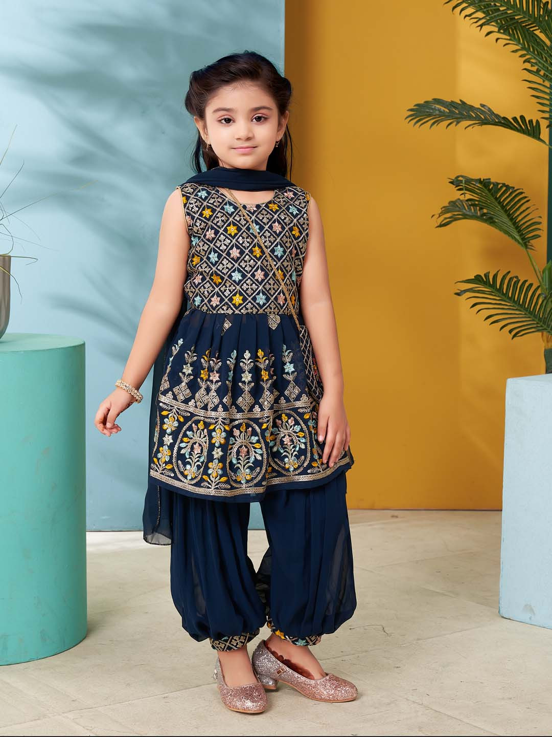 Sangria Girls Sequin & Thread Embroidered A-Line Kurta Set With Sling Bag