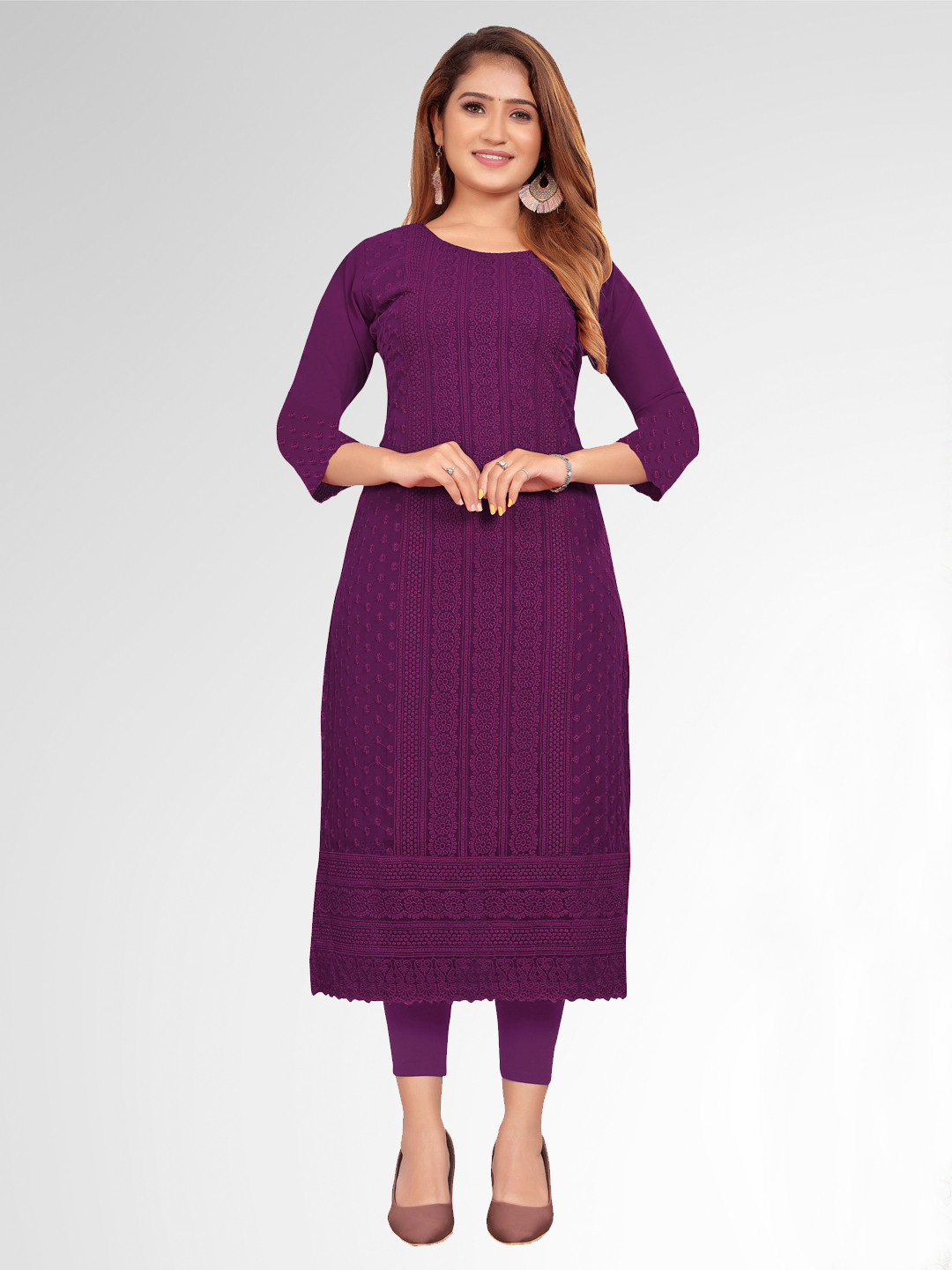 KAYRAAH Women Floral Embroidered Straight Kurta