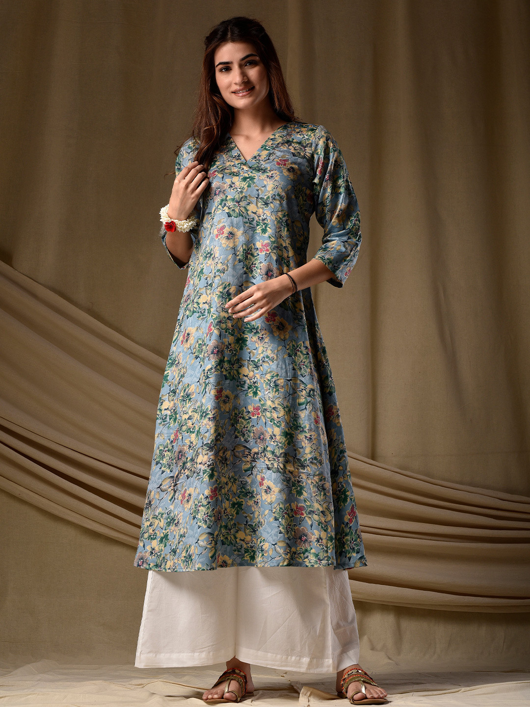DIMPLE DESIGN STUDIO Blue Glaze Floral Printed V-Neck Pure Cotton A-Line Kurta