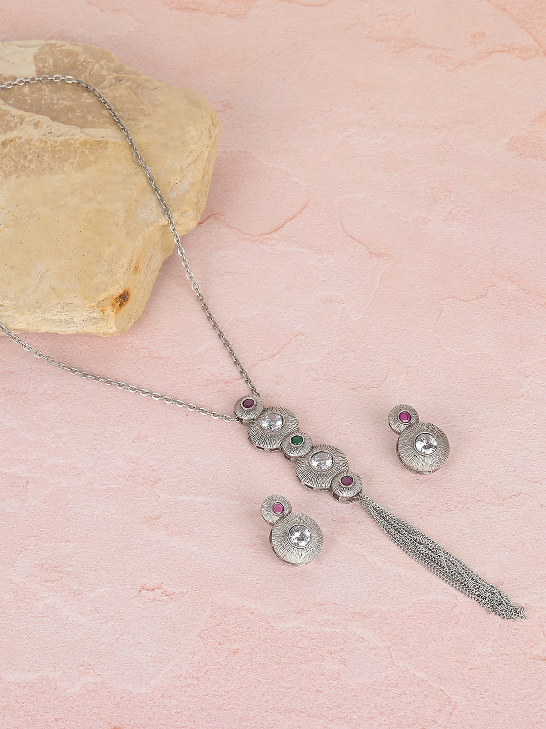 Sangria Silver Plated Gemstone Studded Jewellery Set