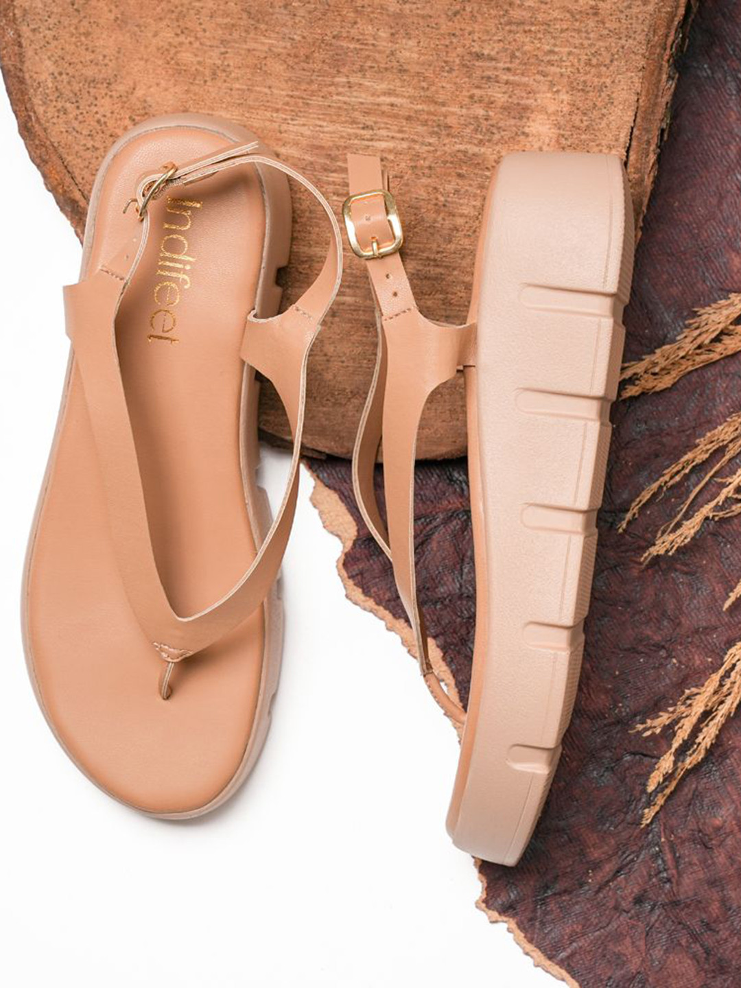 Indifeet Women Buckled Chunky Beige Thong Platform Heel Sandals