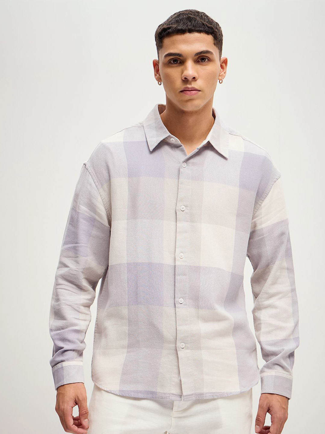 THE BEAR HOUSE Men Checked Oversized Pure Cotton Casual Shirt