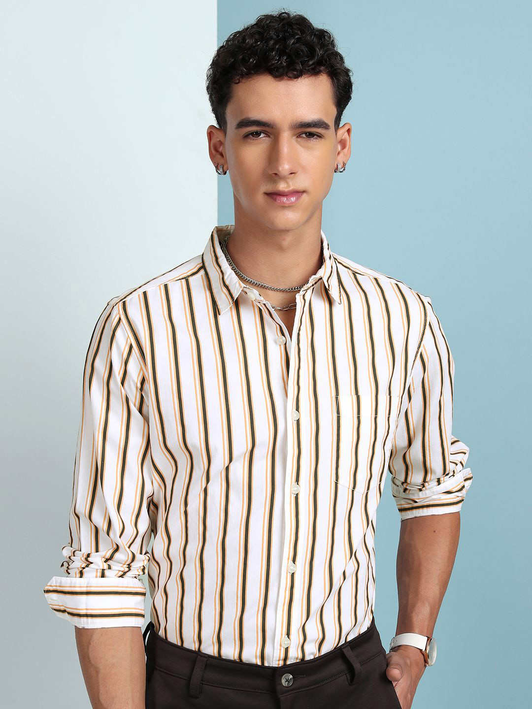 HIGHLANDER Men Regular Fit Regular Collar Full Sleeve Shirt