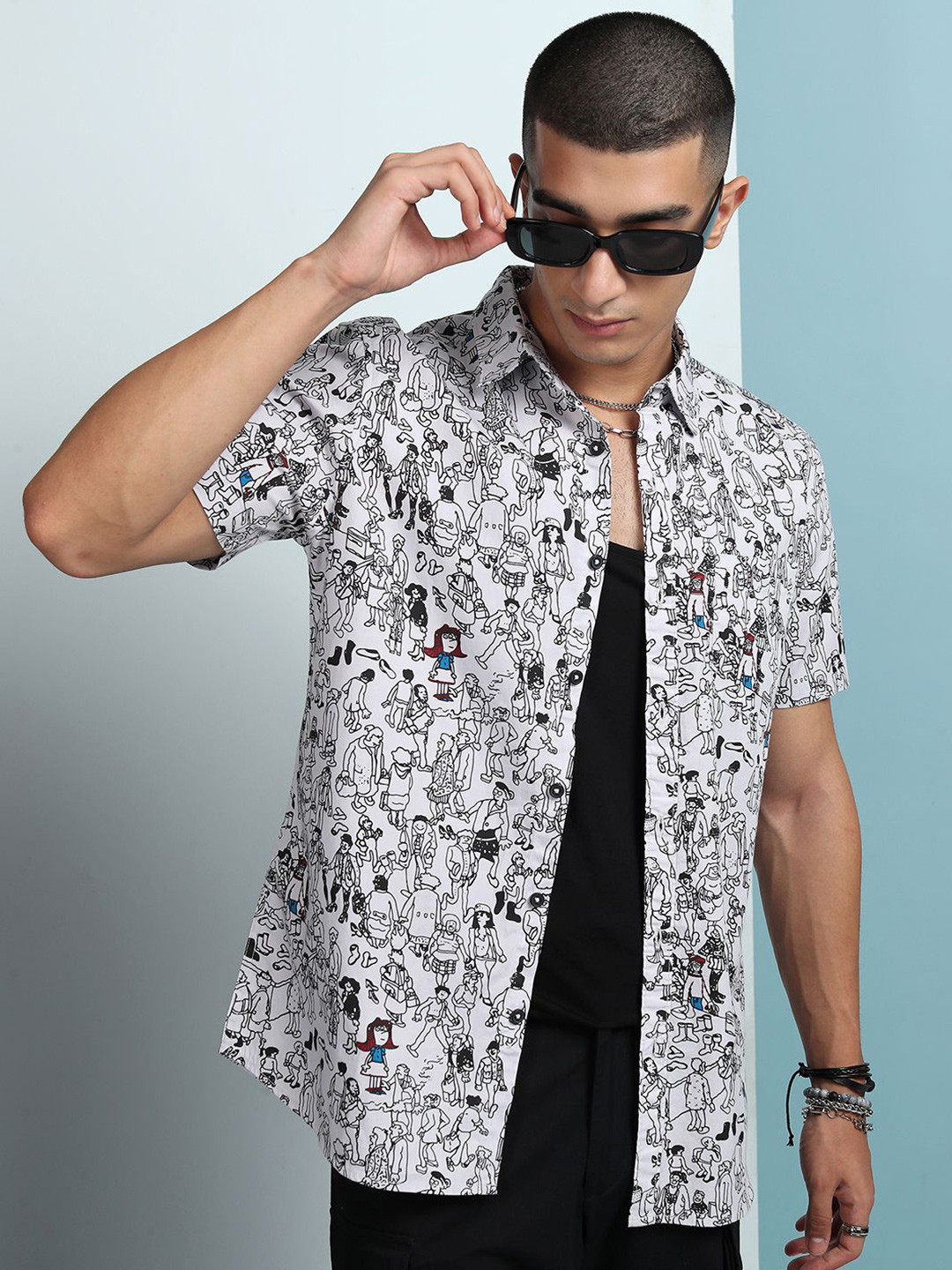 HIGHLANDER Men Regular Collar Half Sleeve Striper Shirt