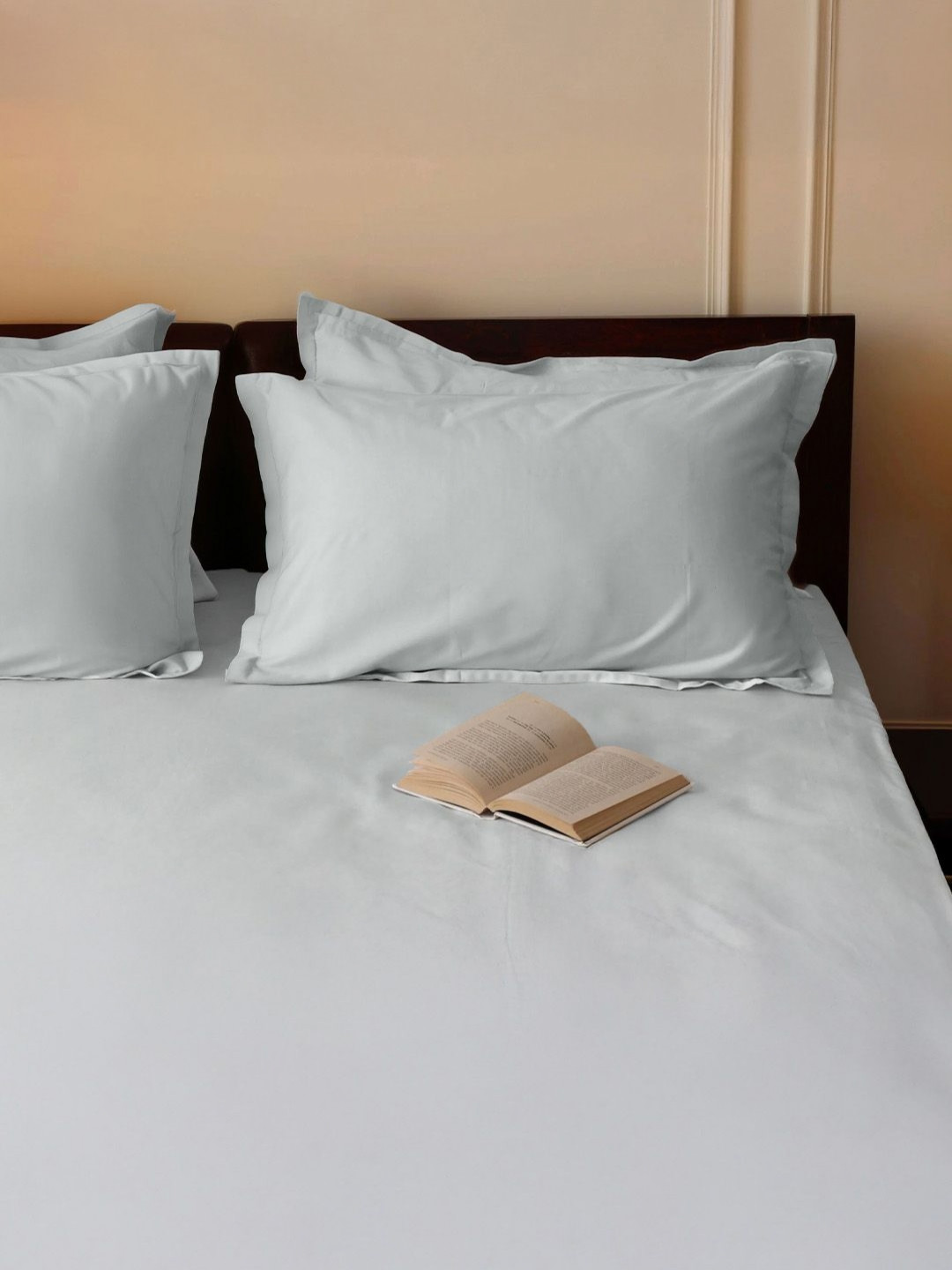 SleepyCat Sateen Blue Sateen Breathable 300 TC Fitted Queen Fine Bedsheet with 2 Pillow Covers-78 x 60 inches