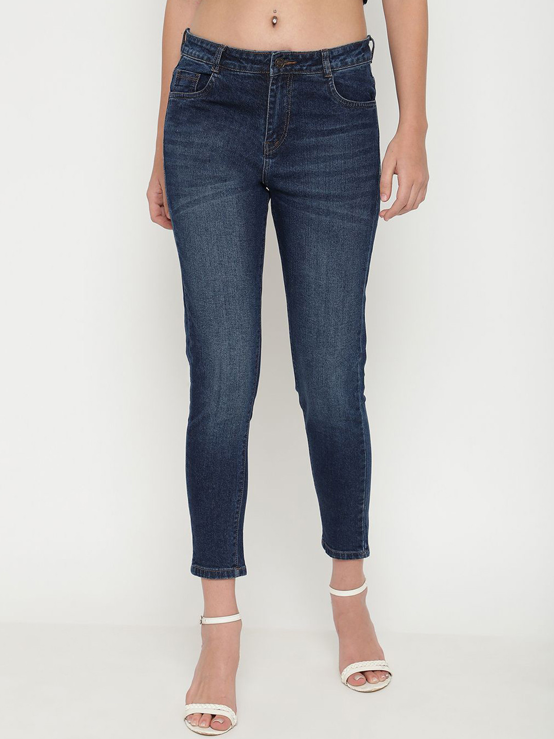 Beatnik Women Lean Slim Fit High-Rise Light Fade Stretchable Jeans