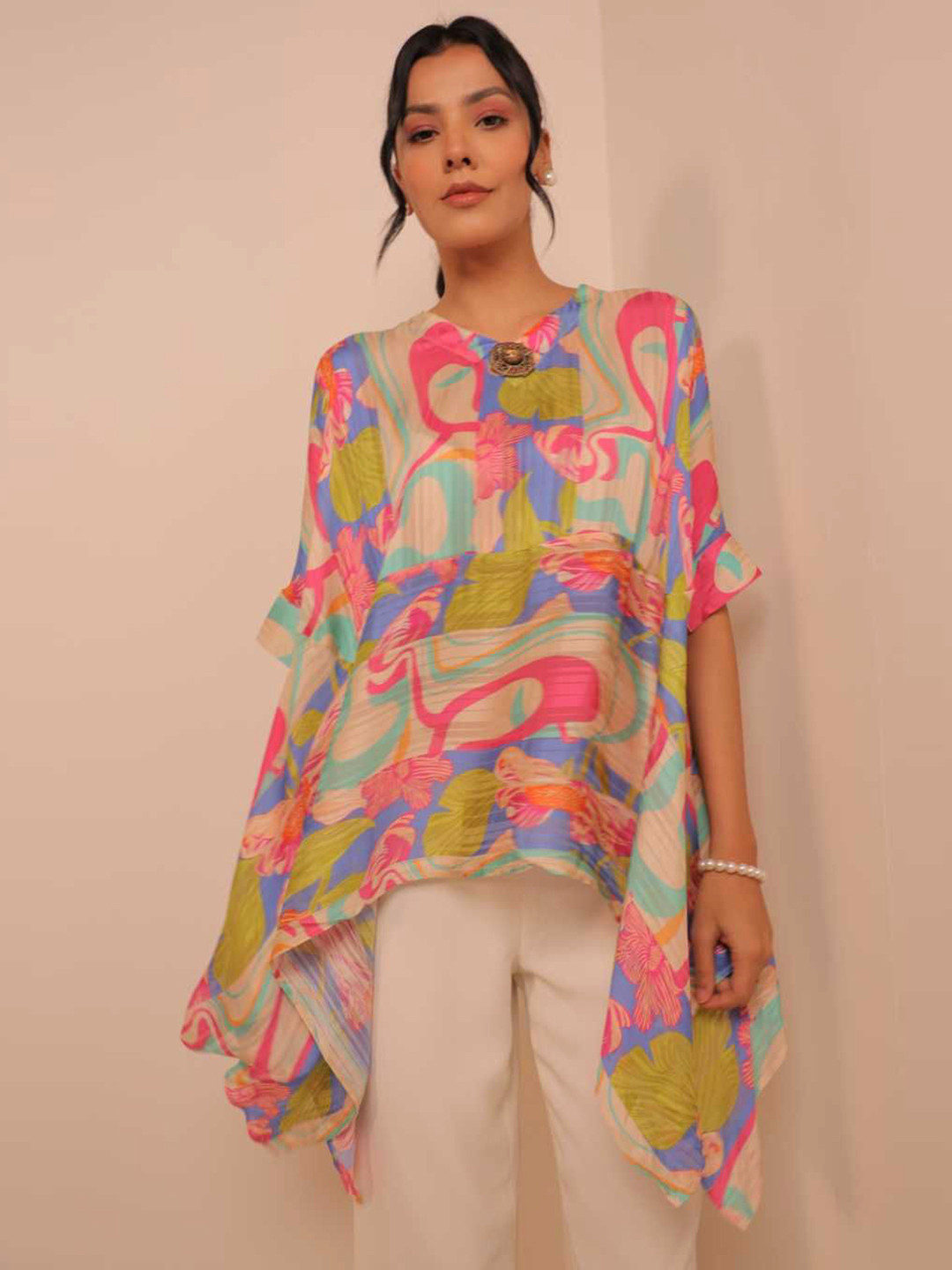Komarri U Print Puff Sleeve Kaftan Top