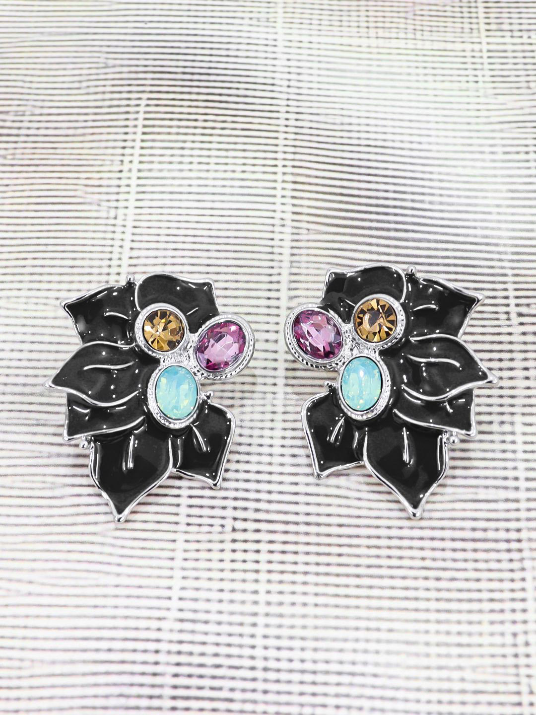 FIMBUL Silver-Plated Stainless Steel Matte Resin Floral Rhinestone Acrylic Petal Studs