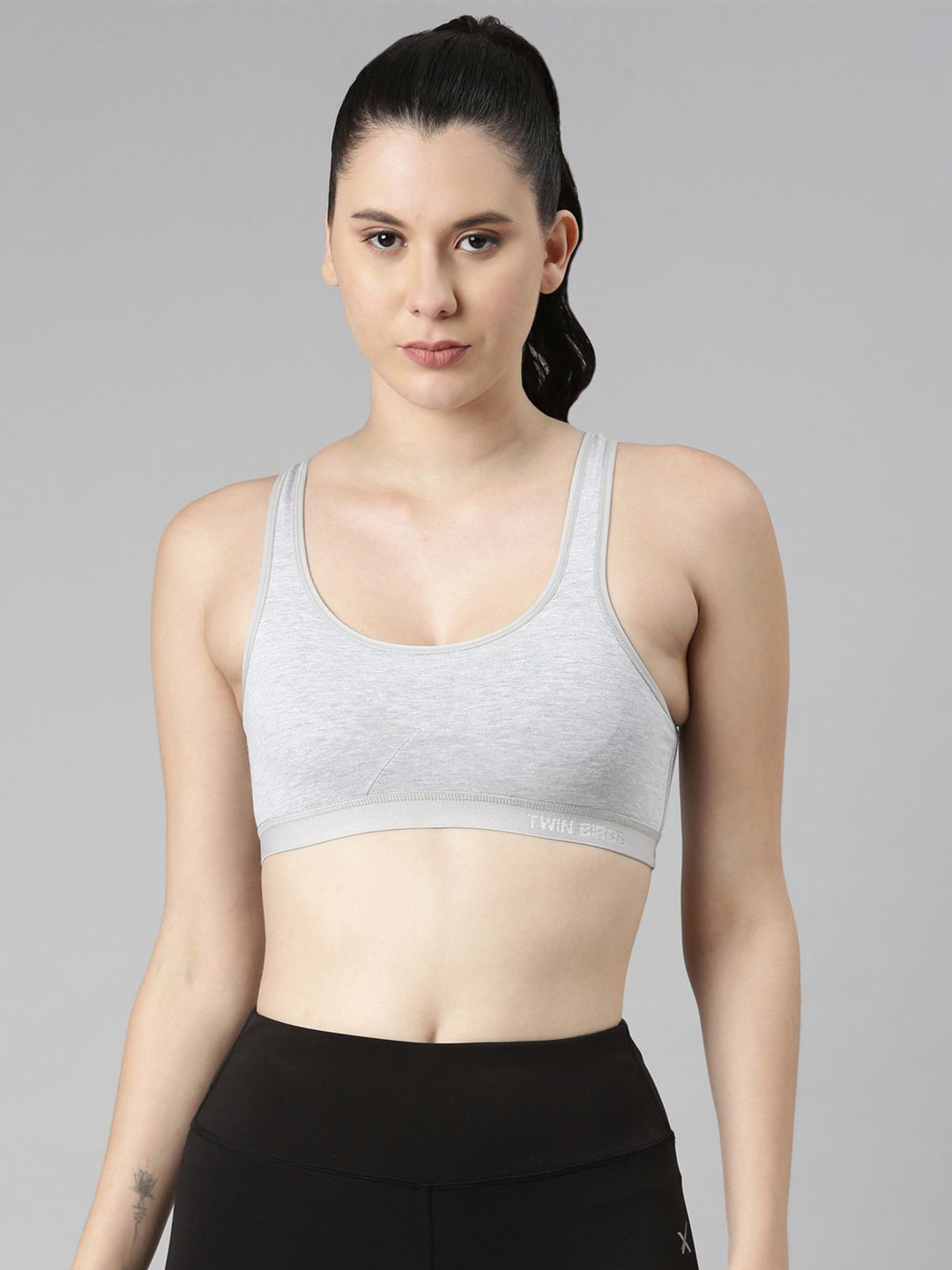 TWIN BIRDS Light Grey Women Solid Sports Bra