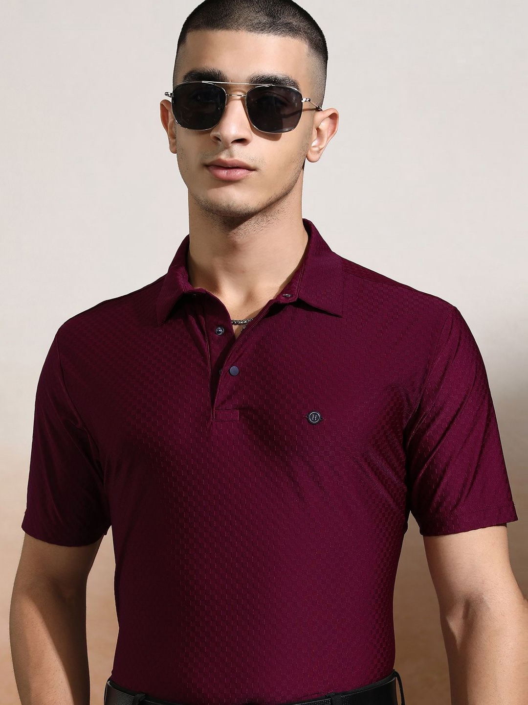 HIGHLANDER Men Clean Finish Knitted Textured Polo Slim Fit Tshirt