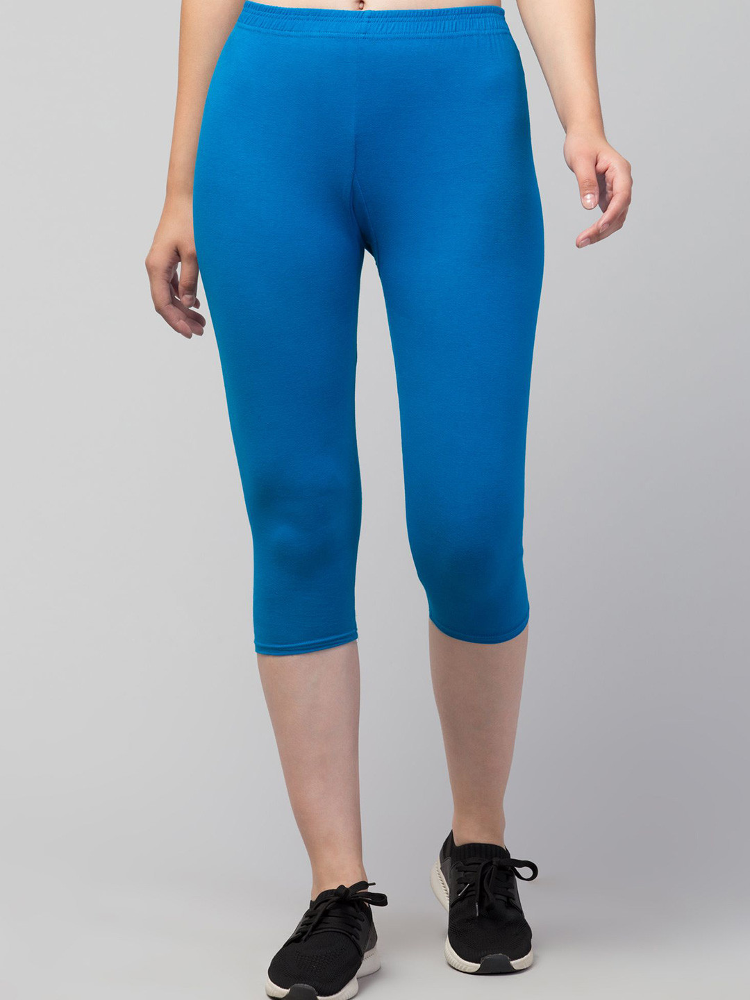 CKARFE Women Skinny Fit Capris