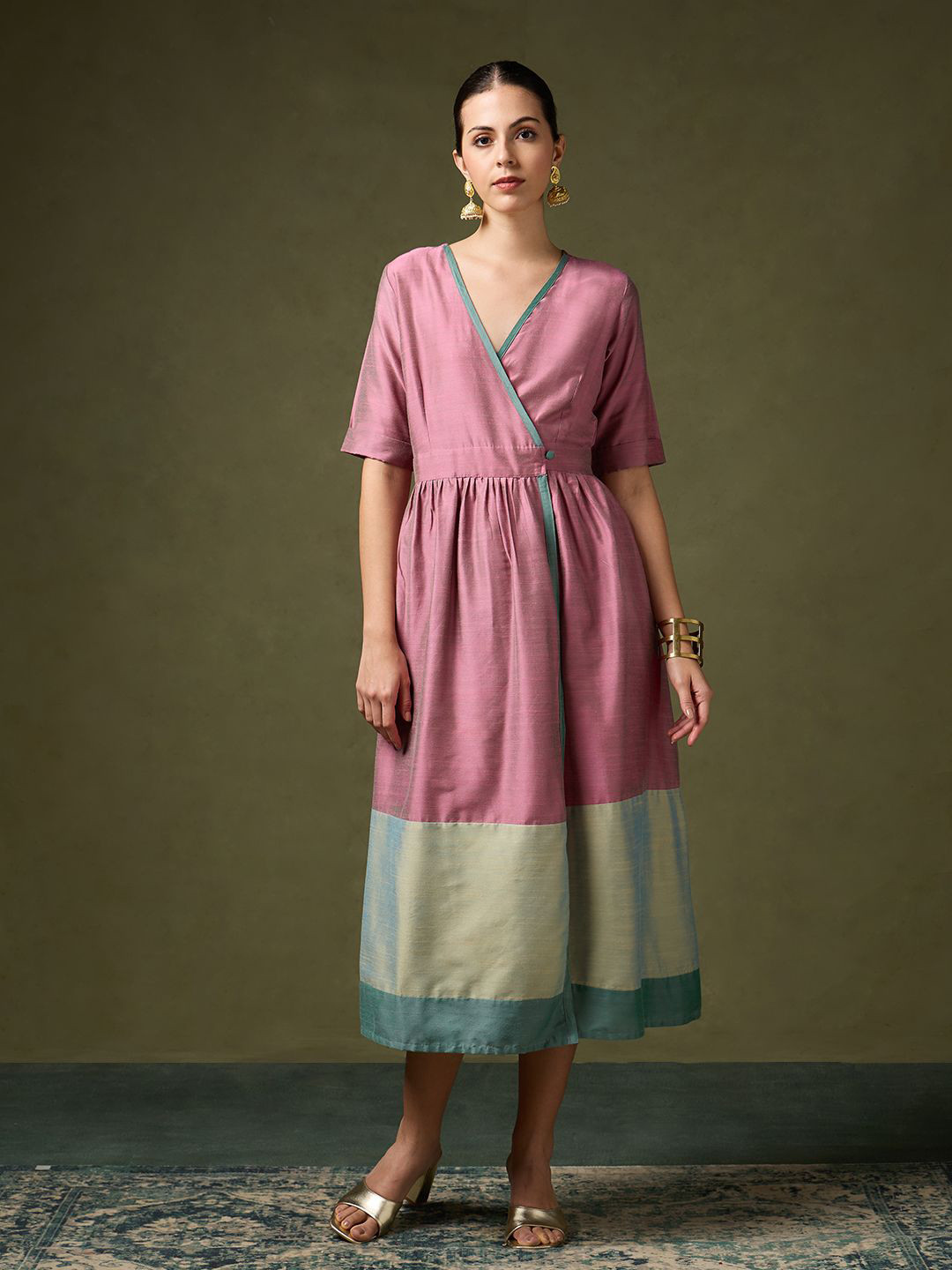 Saaki Colourblocked A-Line Midi Dress