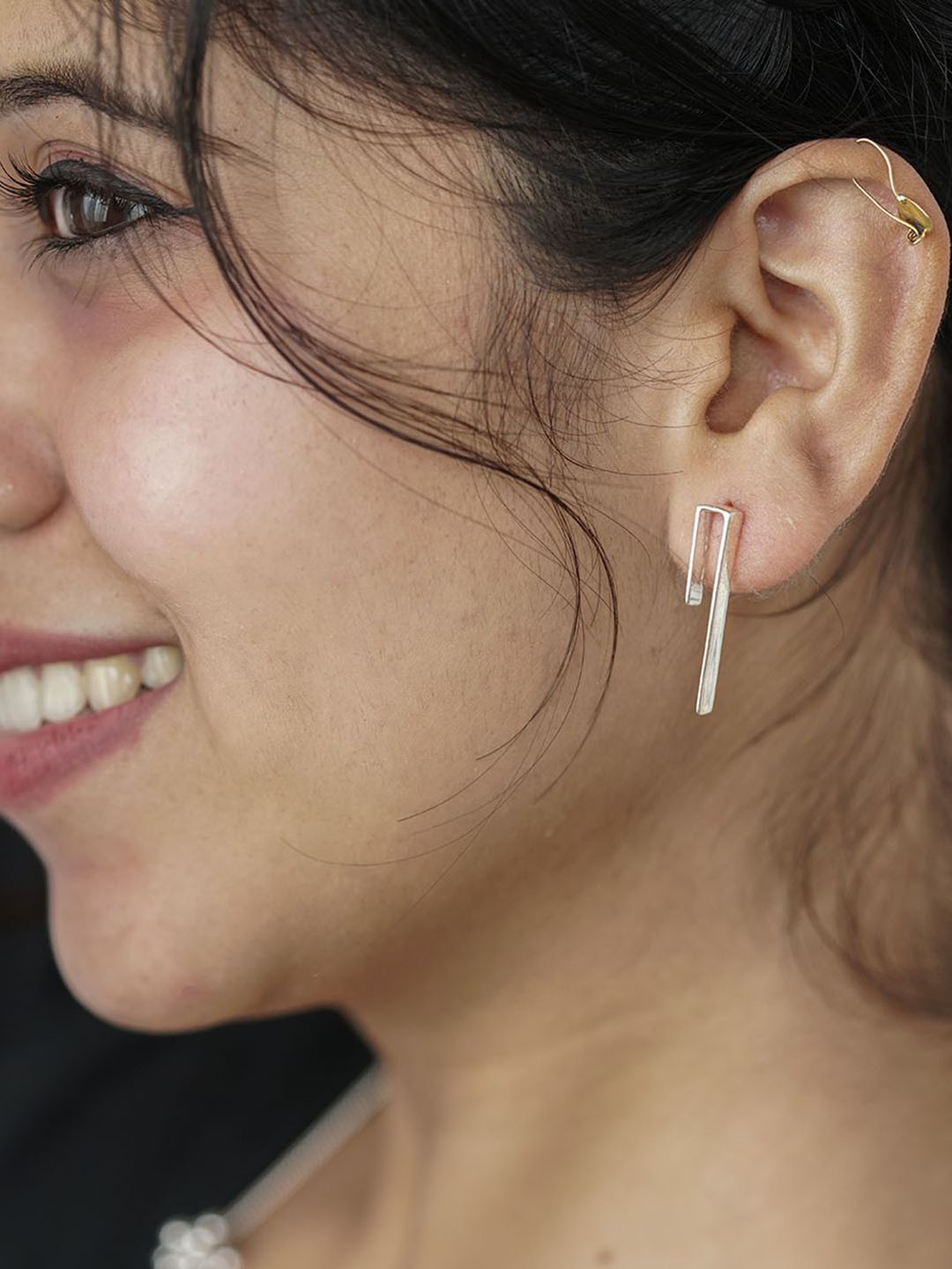 House of Aadyaa 925 Sterling Silver Classic Studs Earrings