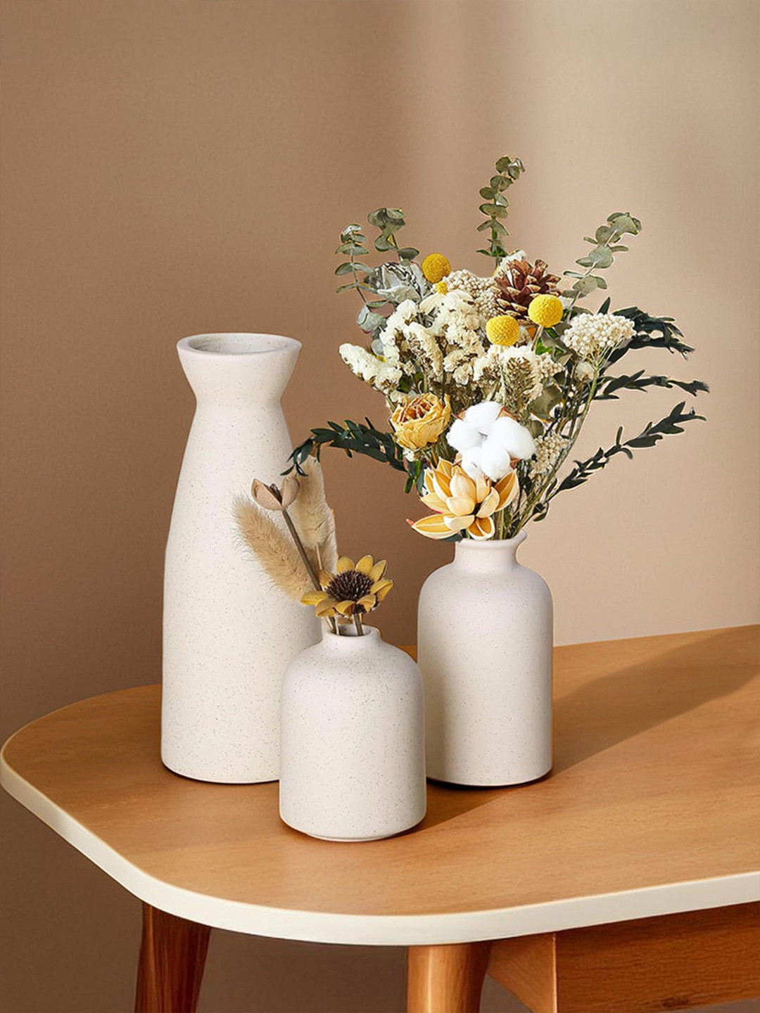 Nostrae by Ekhasa Set Of 3 Ceramic FlowerVases