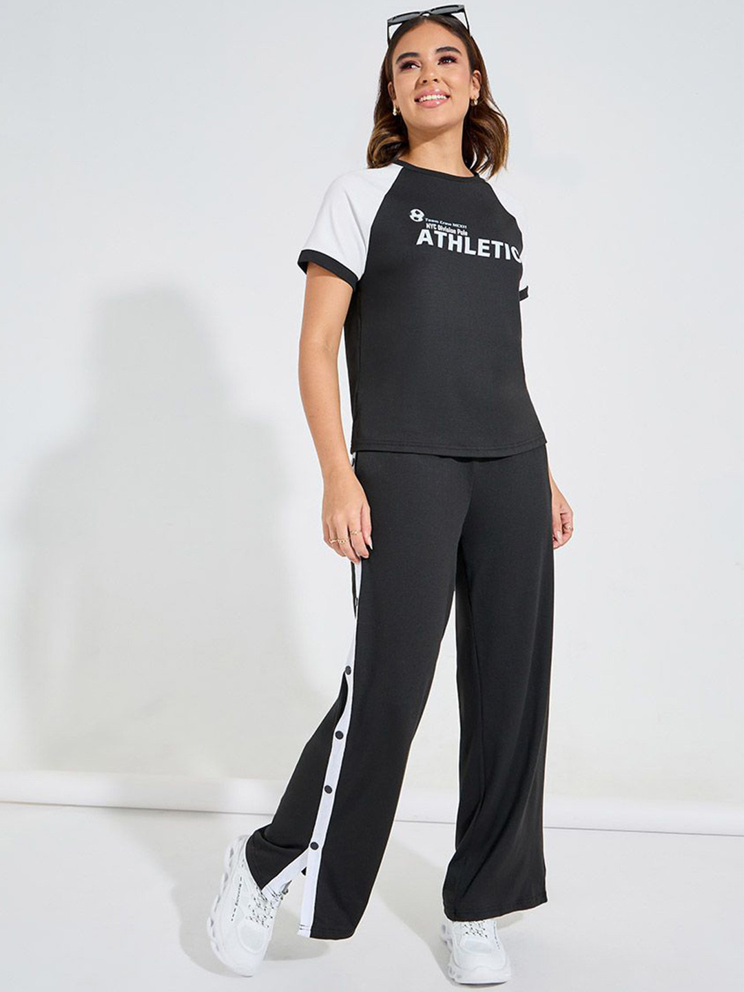 Styli Women Colourblock Printed Oversized Tee & Side Stripe Wide Leg Jogger Co-Ord Set