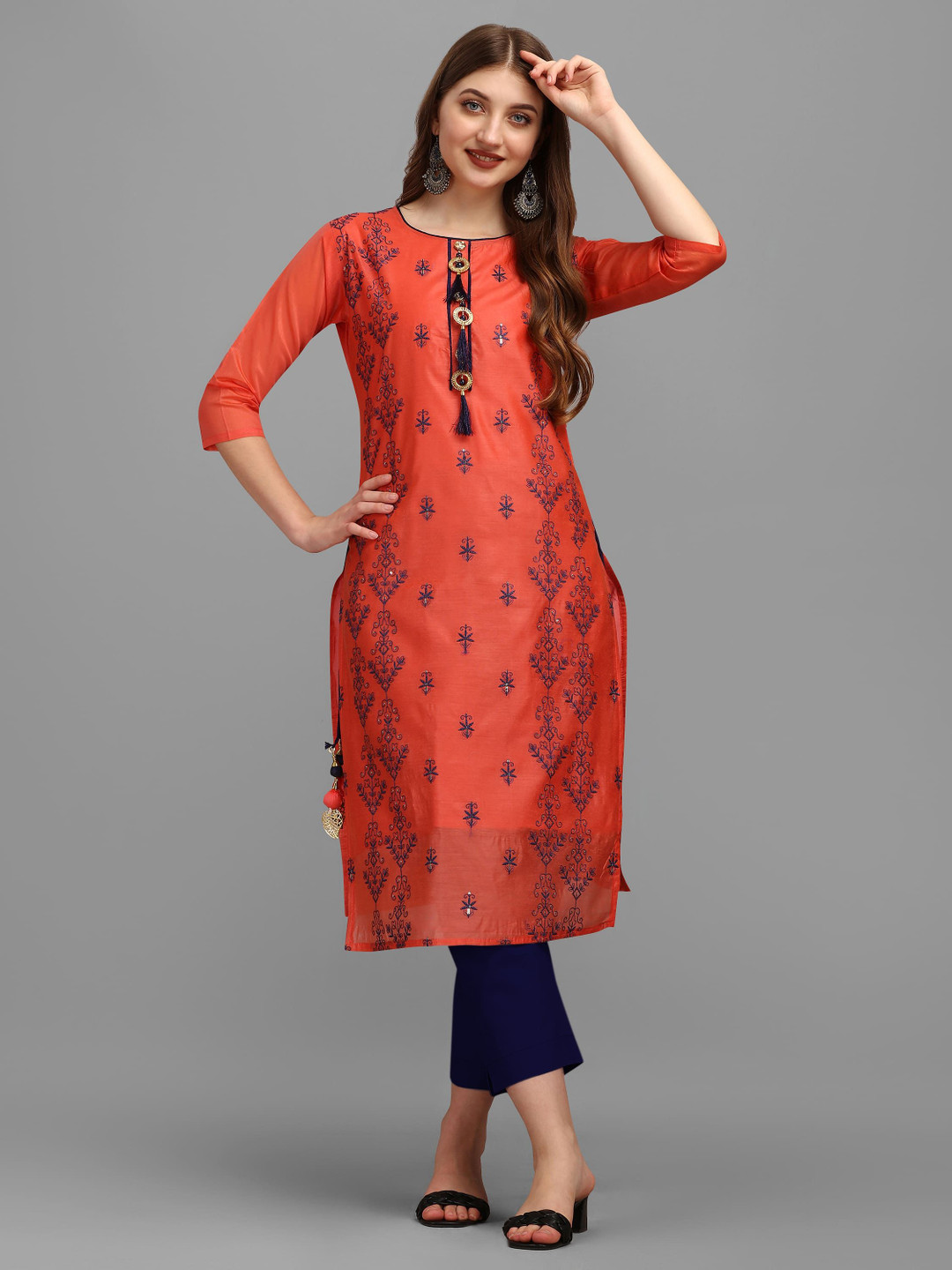 QROMOS Women Ethnic Motifs Embroidered Regular Thread Work Chanderi Silk Kurta with Trousers