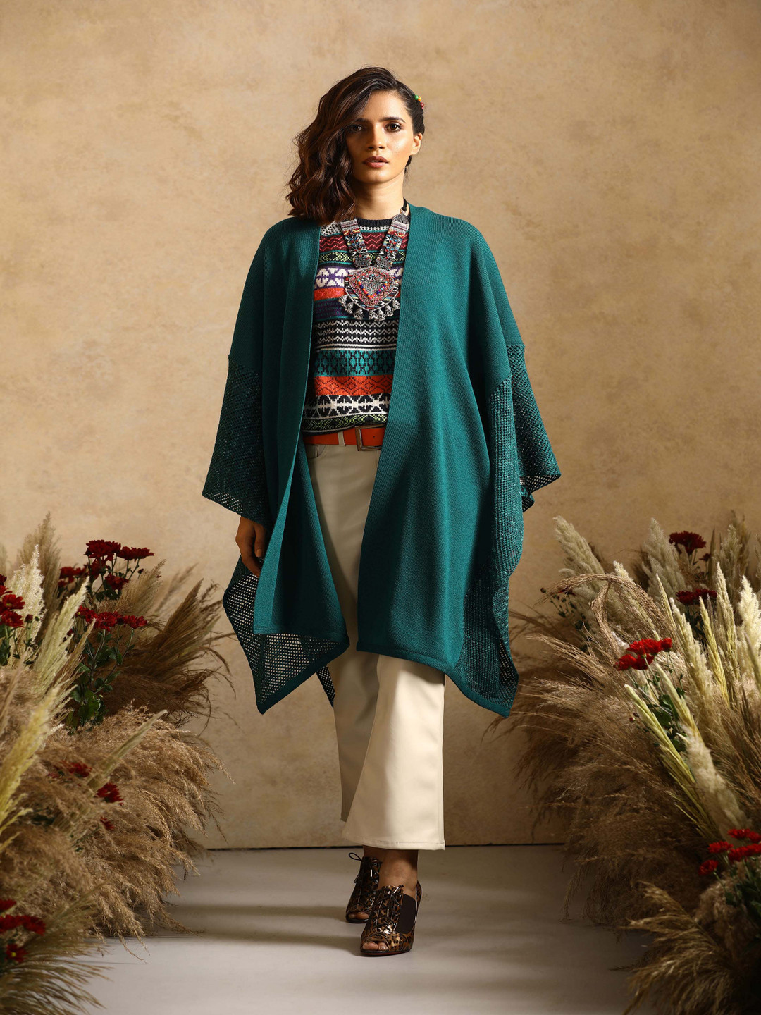 KHALEEJ Self Design Woollen Longline Poncho