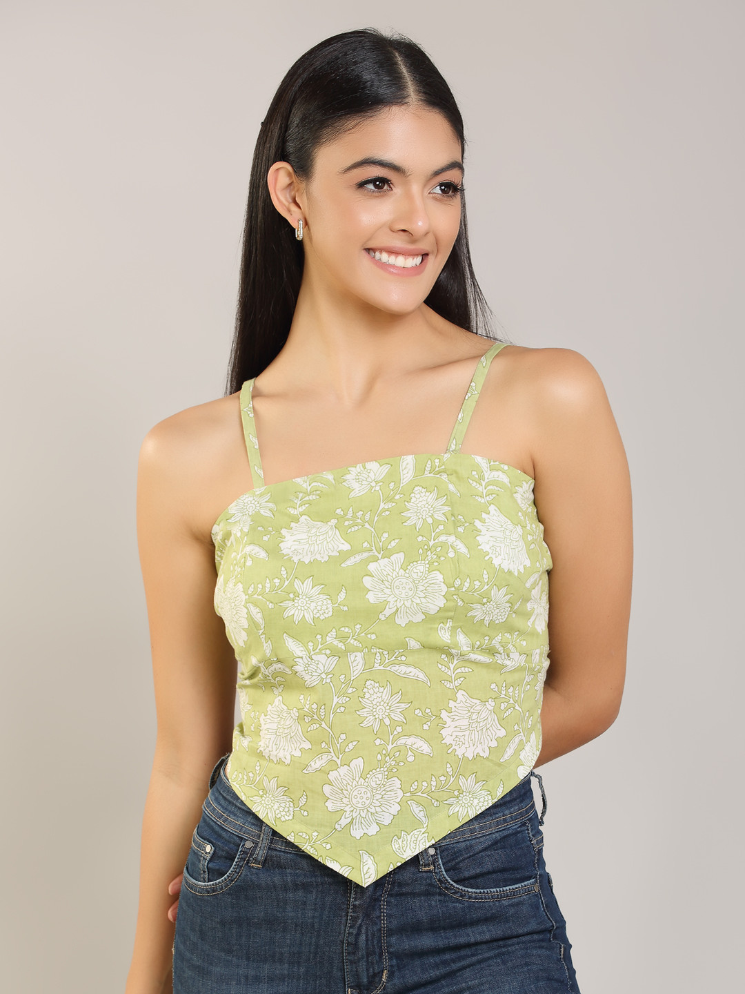 aturabi Floral Print Cotton Crop Top