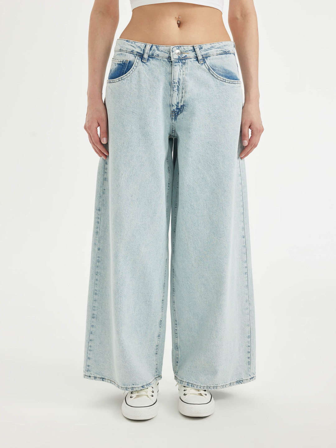 DeFacto Women Mid Rise Clean Look Light Shade Pure Cotton Jeans