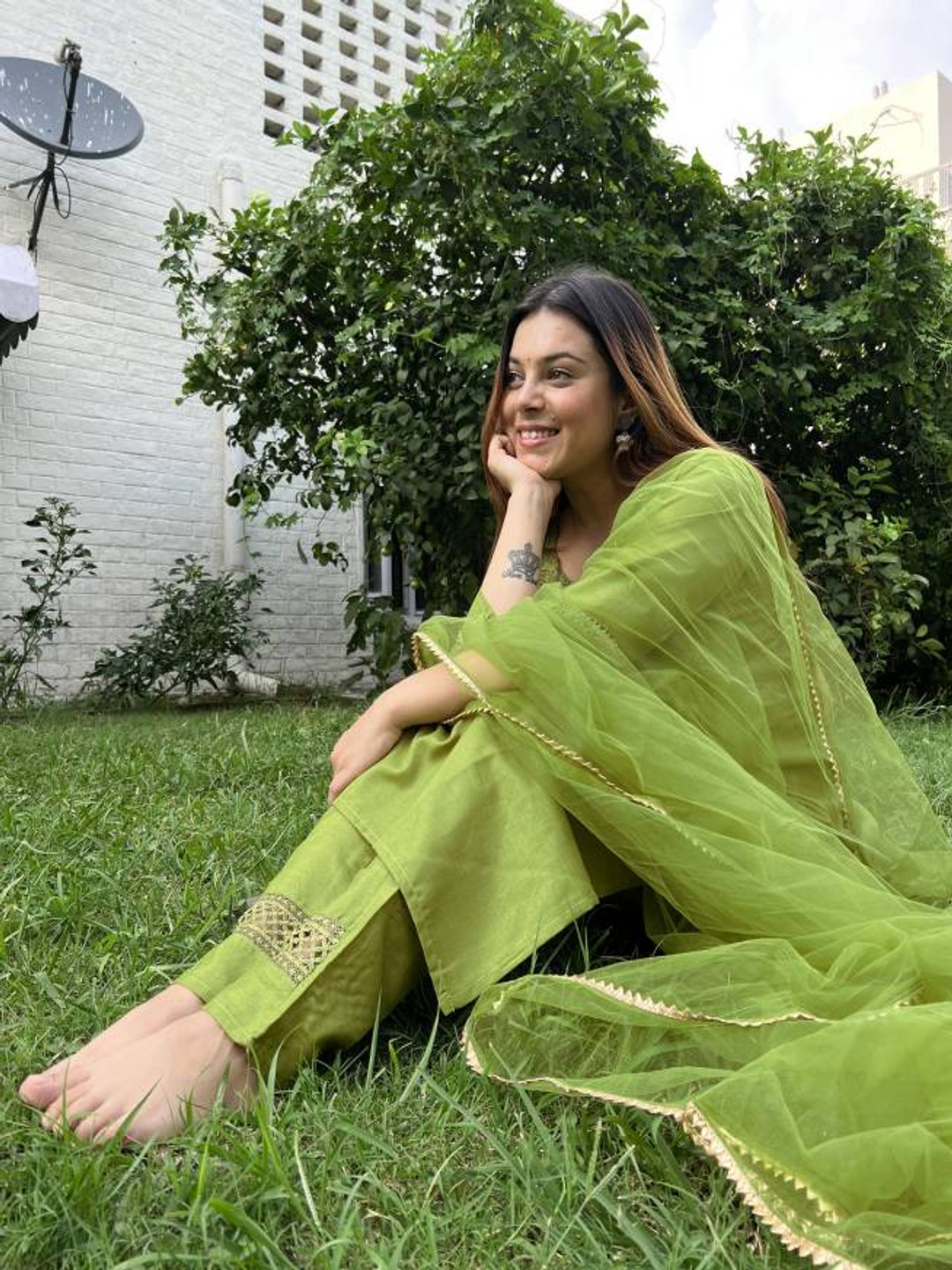 Twika Floral Yoke Design Thread Work Straight Kurta With Trousers & Dupatta