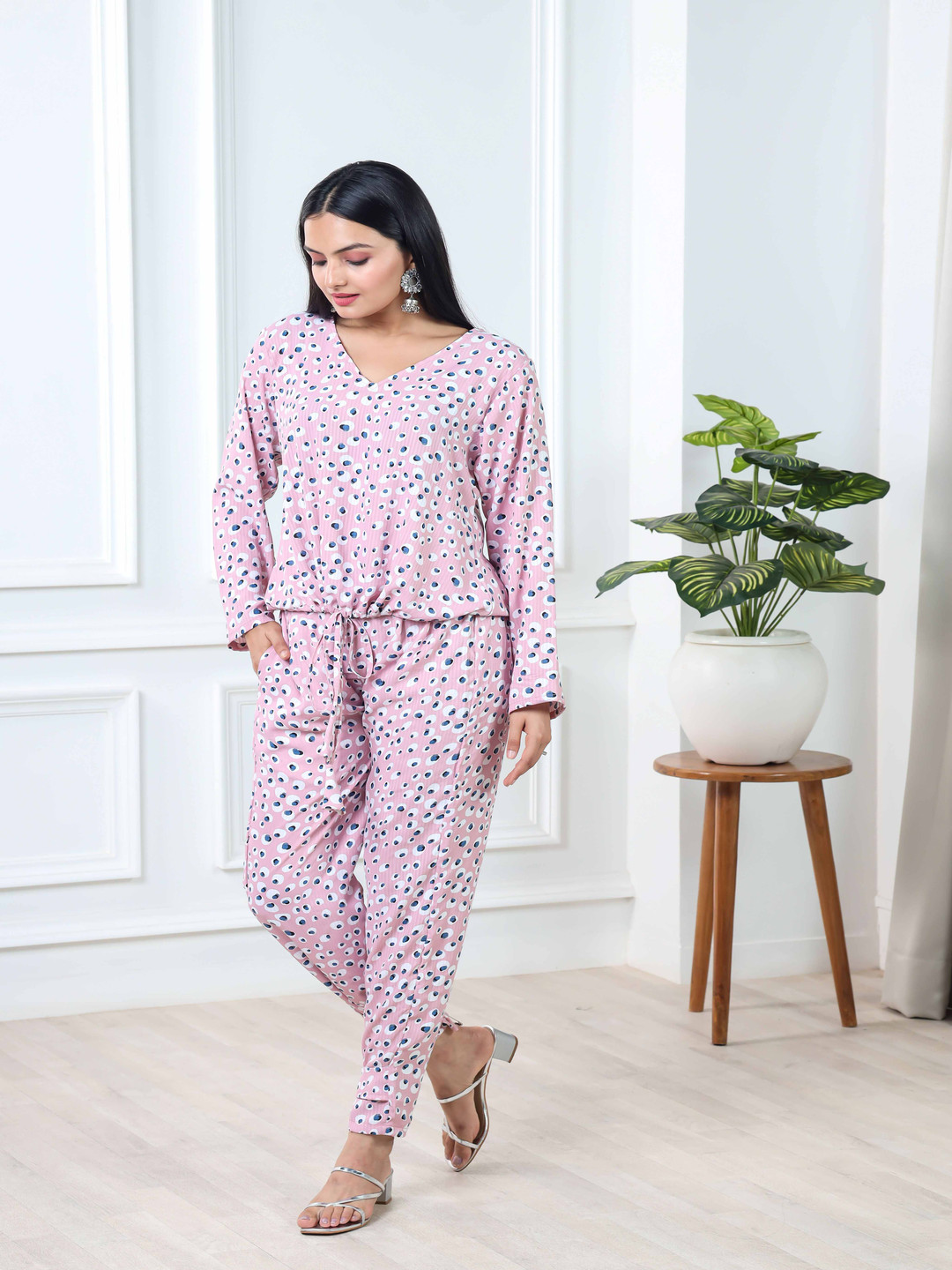 Vidraa Western Store Printed V-Neck Top & Trousers Co-Ords
