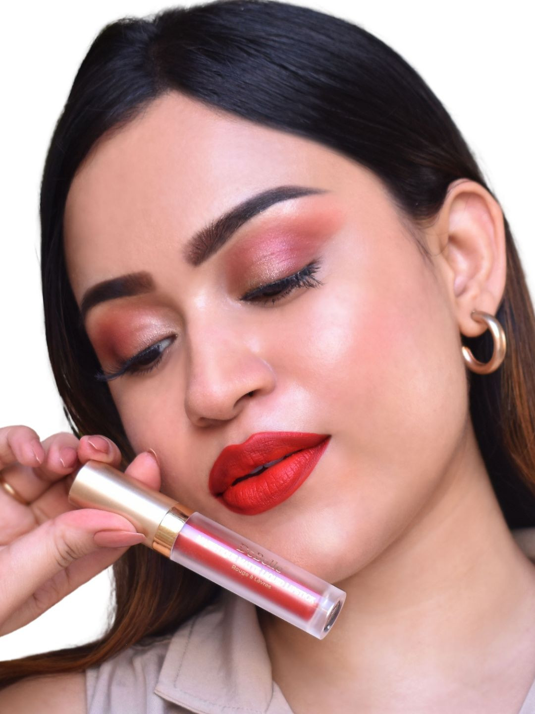 DeBelle Majestique Matte Long Lasting Liquid Lipstick 3.5 ml - Scarlet Sophia 04