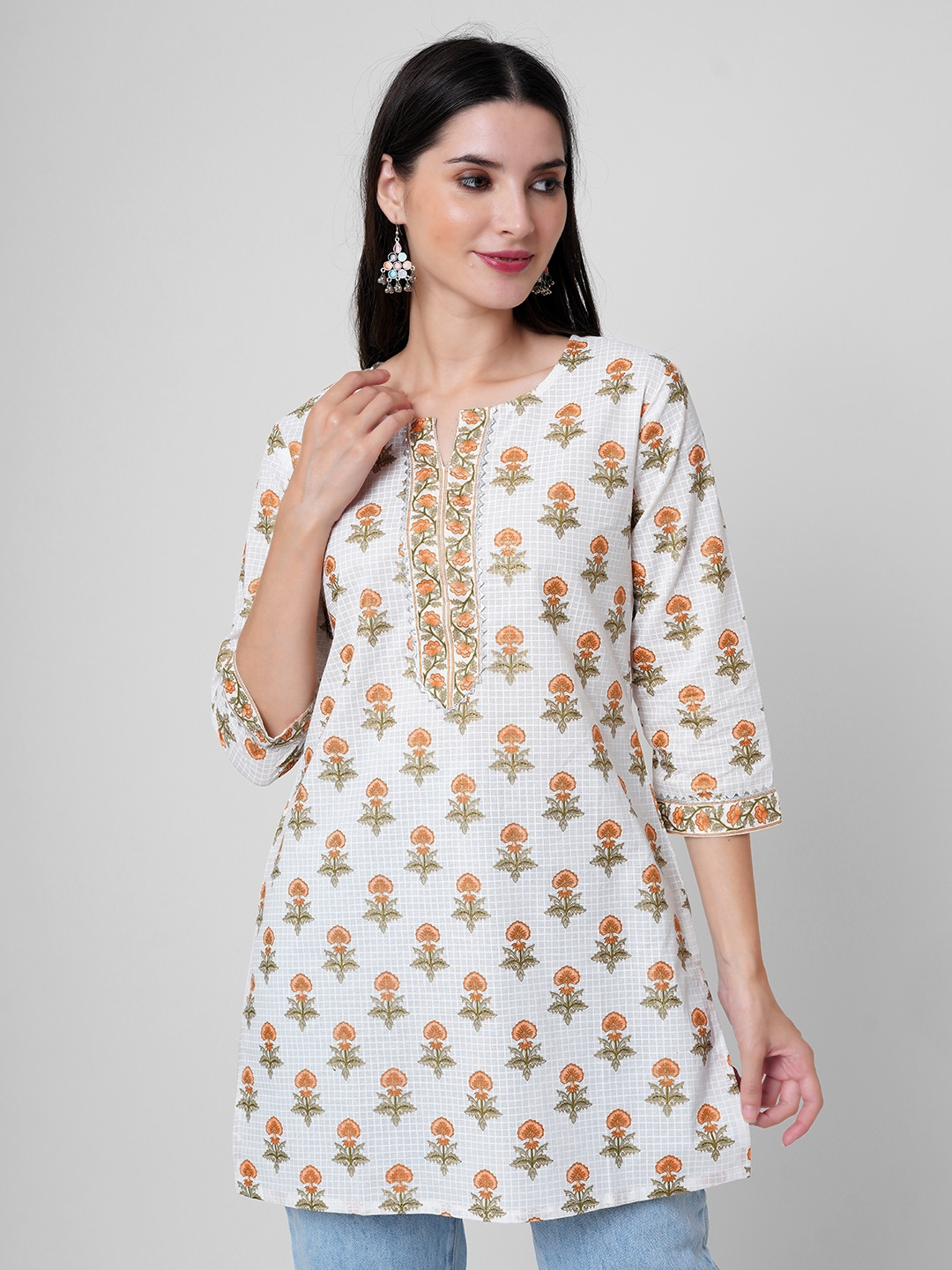Rubellite Printed Round Neck Cotton Kurti